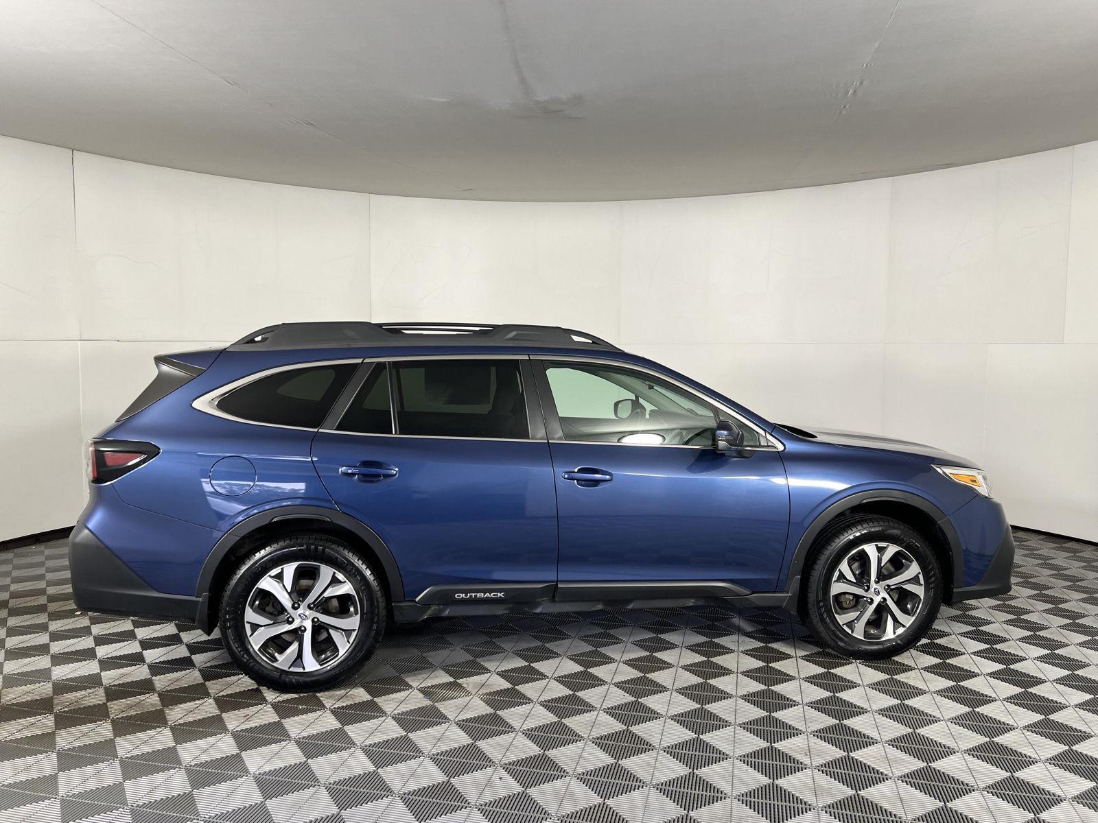 Used 2022 Abyss Blue Pearl Subaru Limited image 9