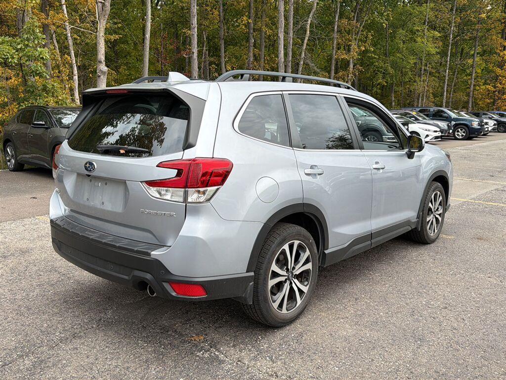 Certified Used 2023 Ice Silver Metallic Subaru Limited image 8