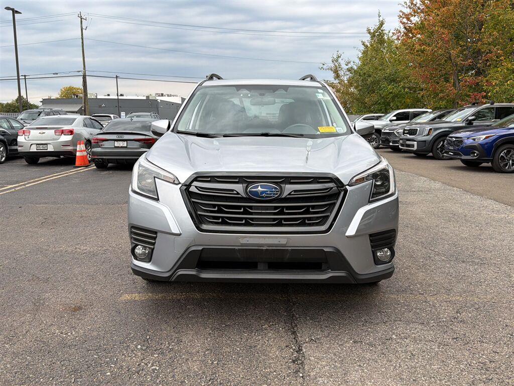 Certified Used 2023 Ice Silver Metallic Subaru Limited image 13