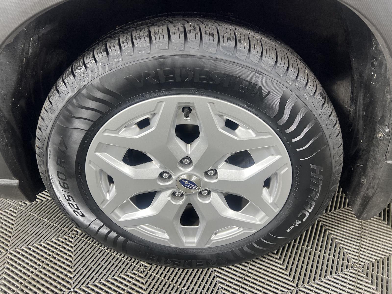 Certified Used 2024 Crystal White Pearl Subaru  image 14