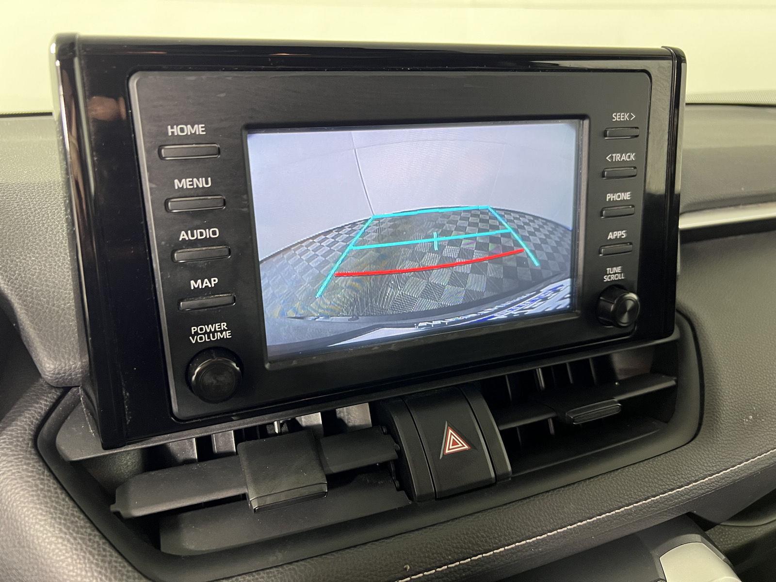 Used 2019 Silver Sky Metallic Toyota XLE image 4