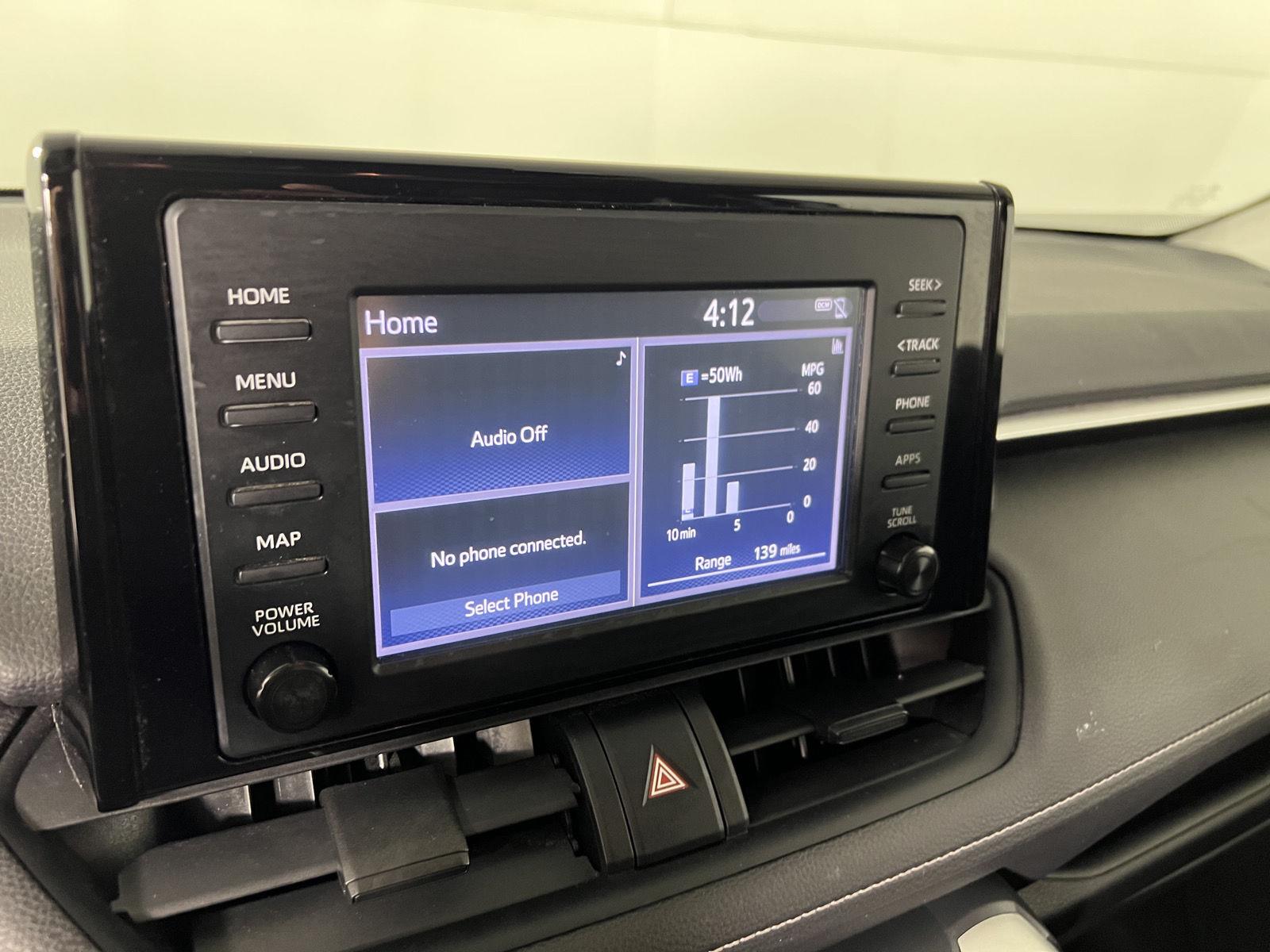 Used 2019 Silver Sky Metallic Toyota XLE image 10
