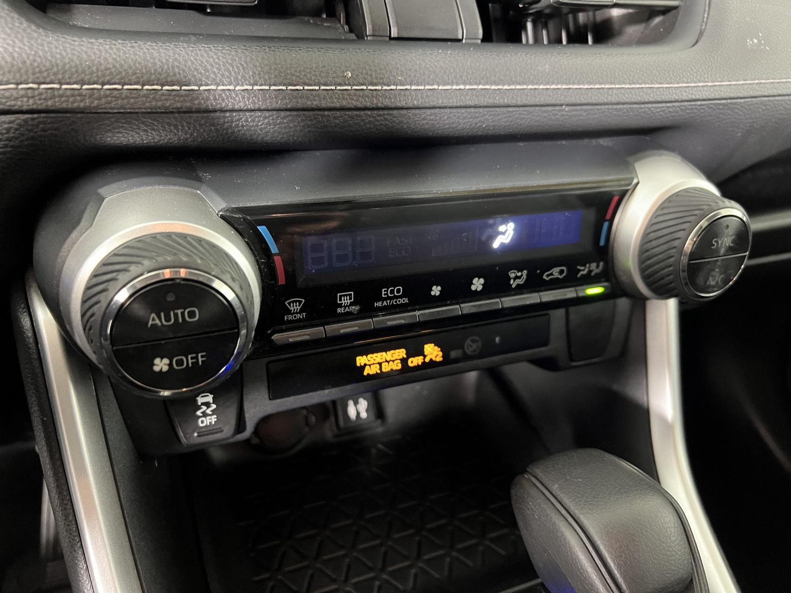 Used 2019 Silver Sky Metallic Toyota XLE image 11