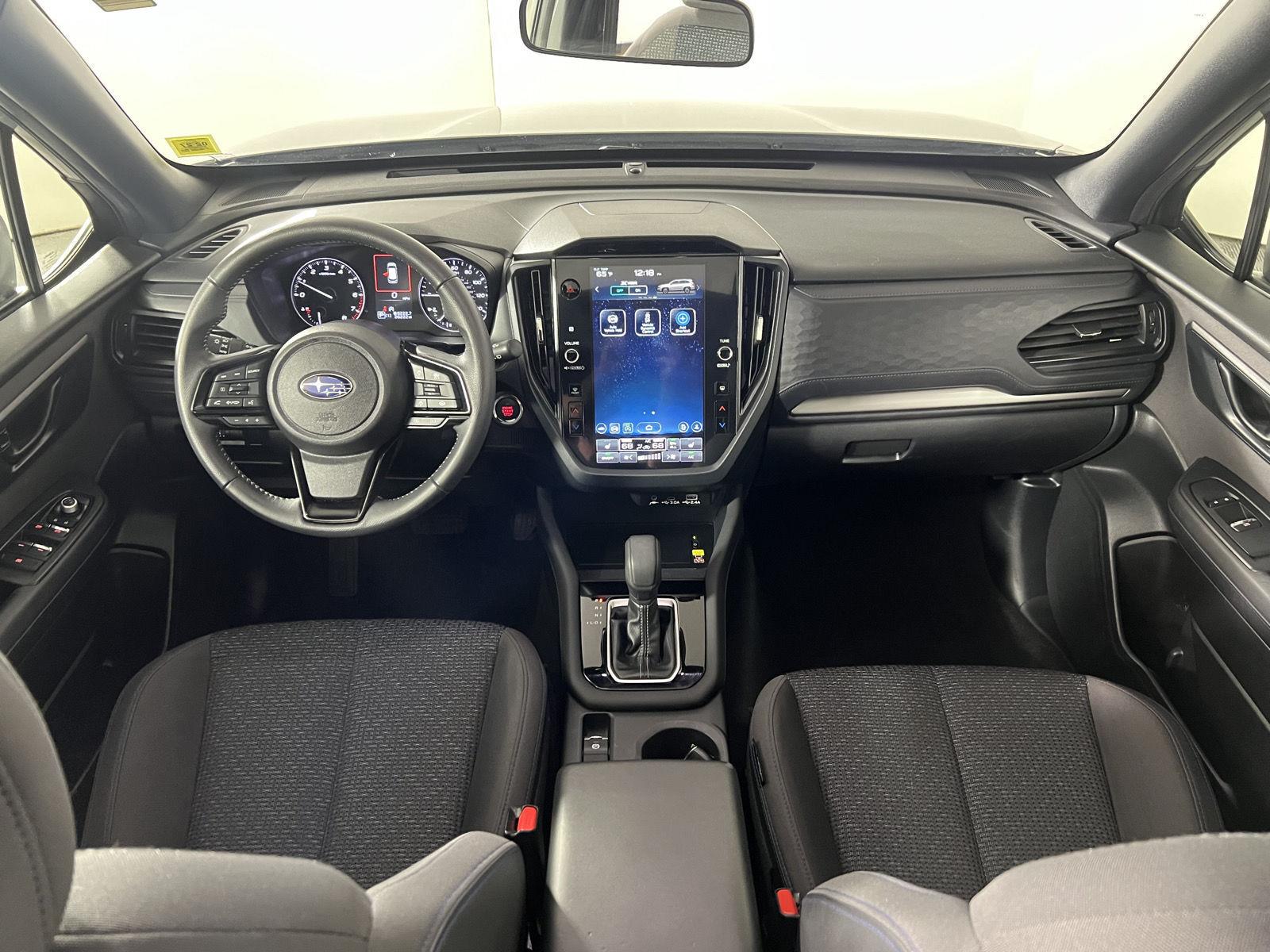 Certified Used 2025 River Rock Pearl Subaru Premium image 27