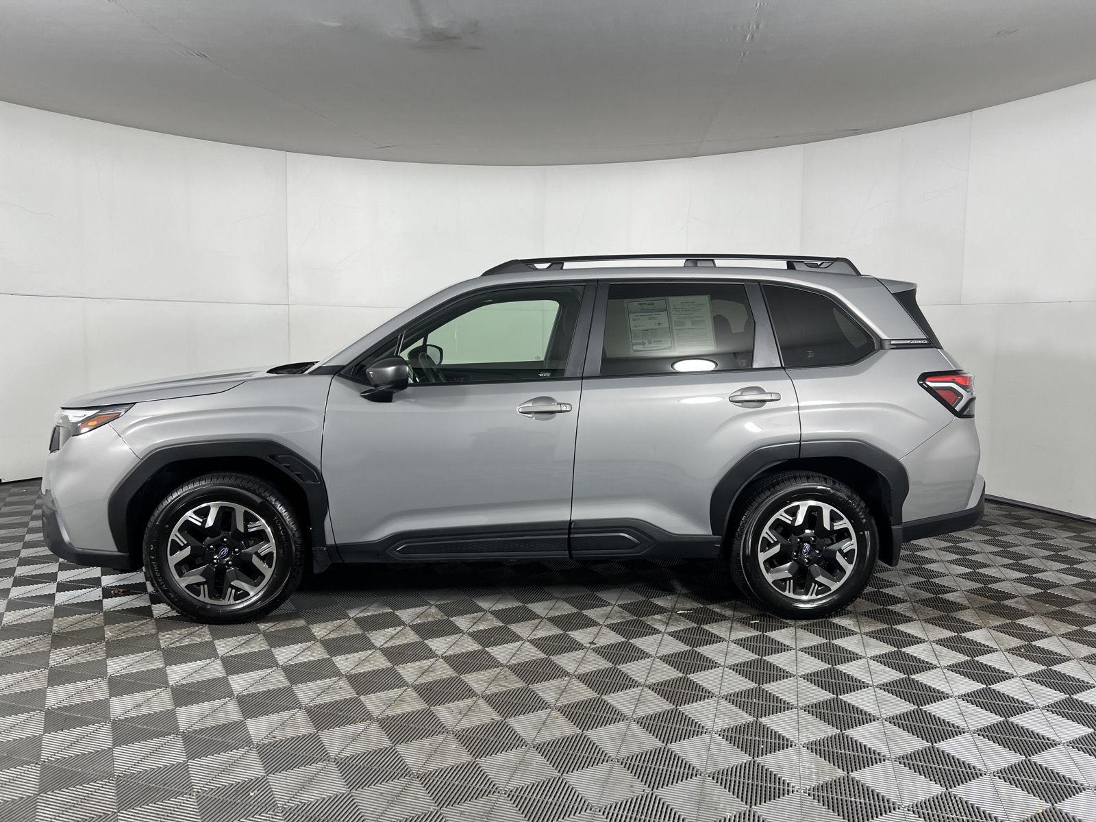 Certified Used 2025 River Rock Pearl Subaru Premium image 39