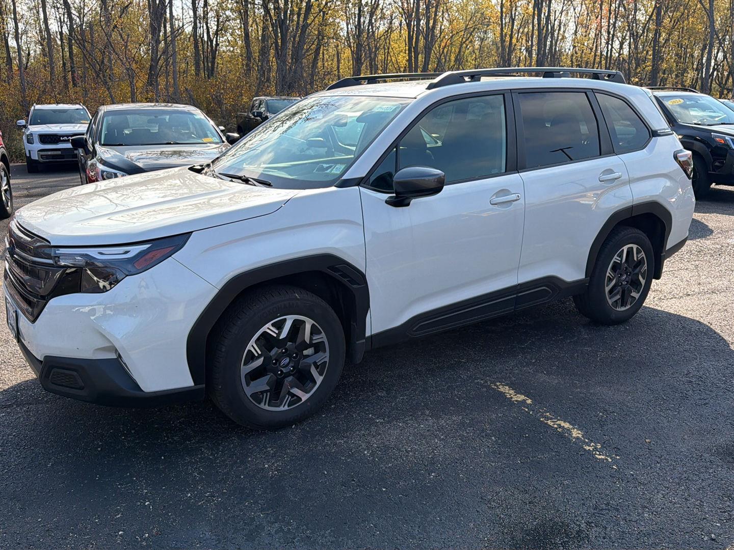 Used 2026 Crystal White Pearl Subaru Premium image 6