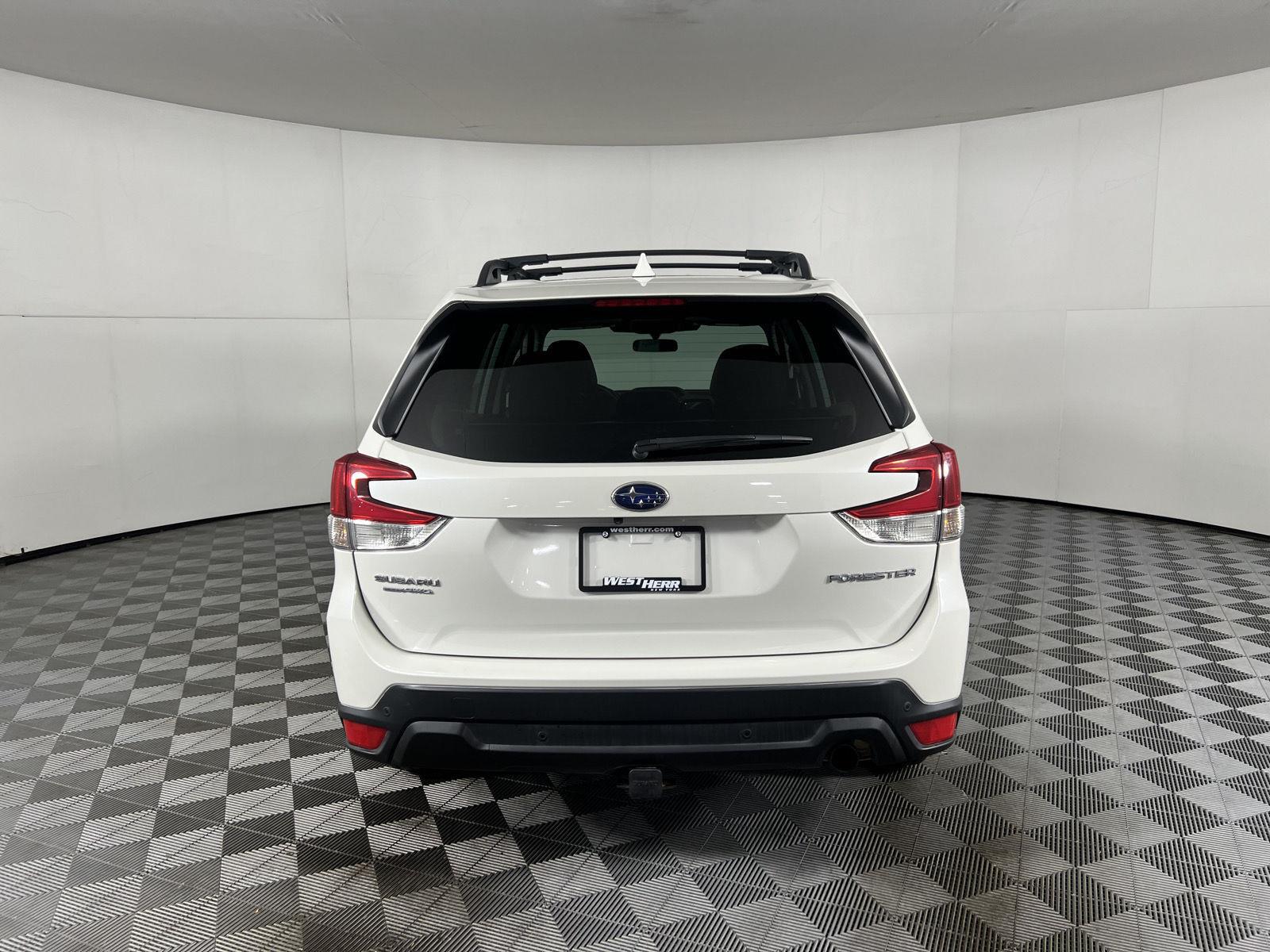 Certified Used 2023 Crystal White Pearl Subaru Limited image 31