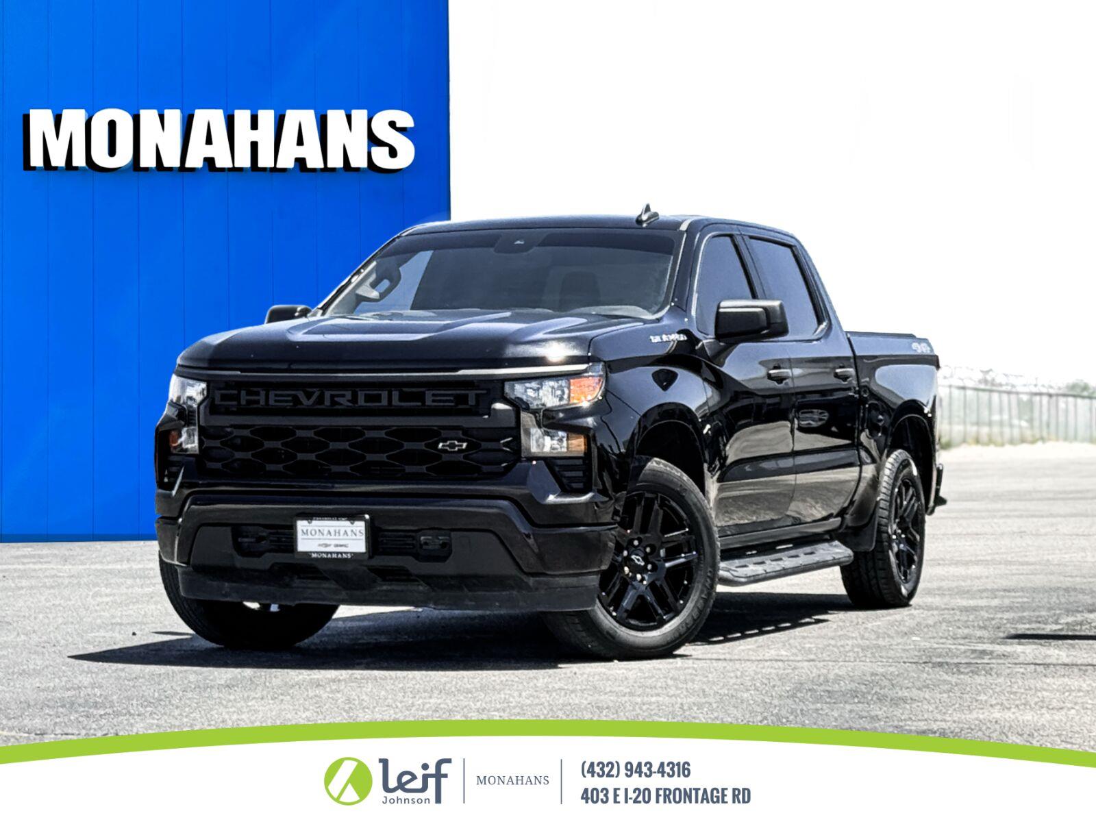  2023 Chevrolet Silverado 1500 Custom Crew Cab 4WD   