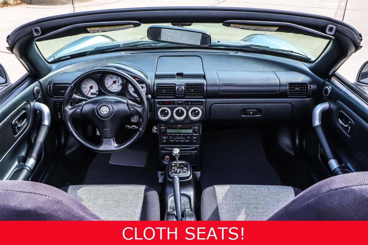 2003 Toyota MR2 Spyder -'s photo