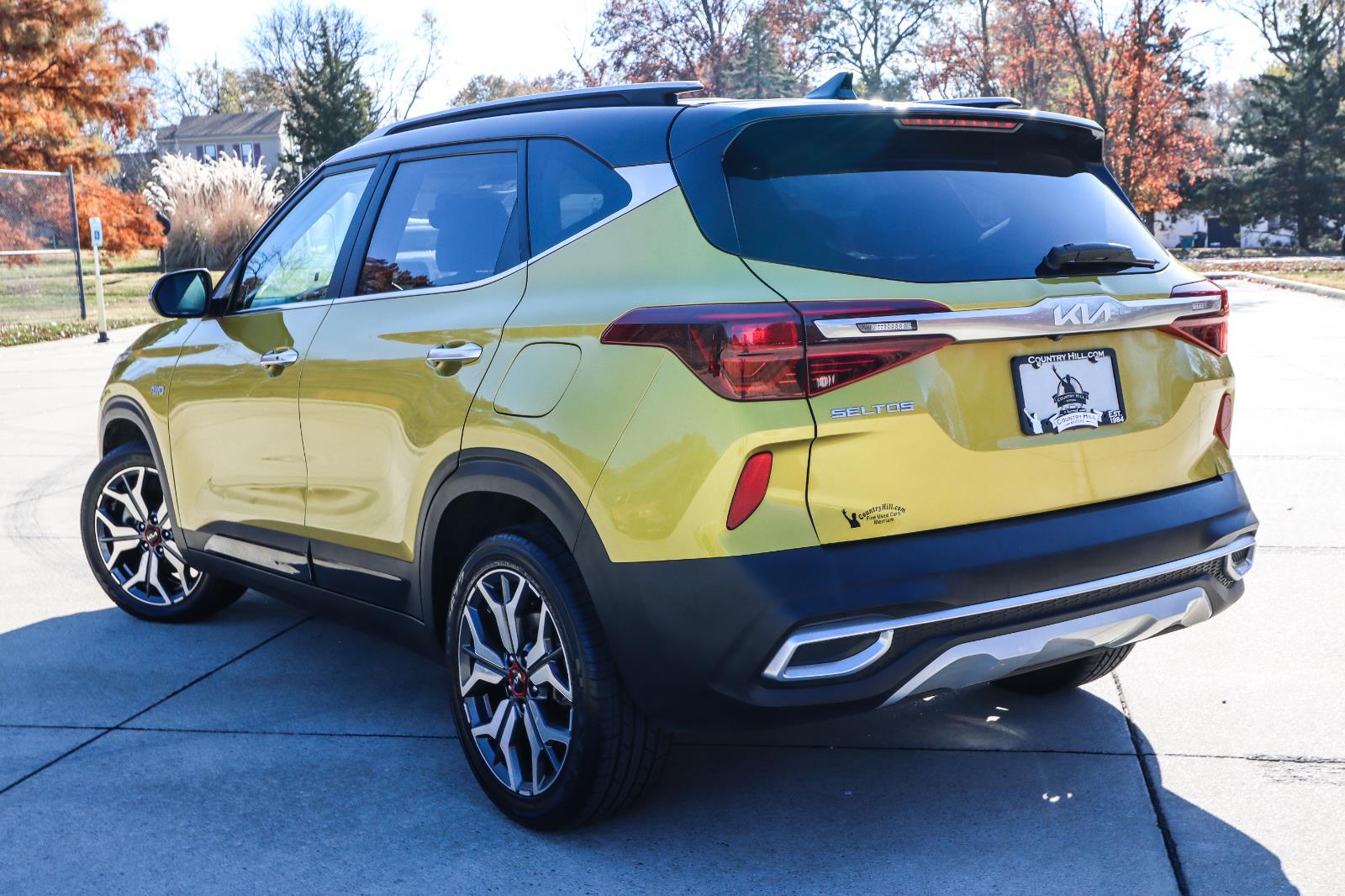 2023 Kia Seltos SX - Photo 16