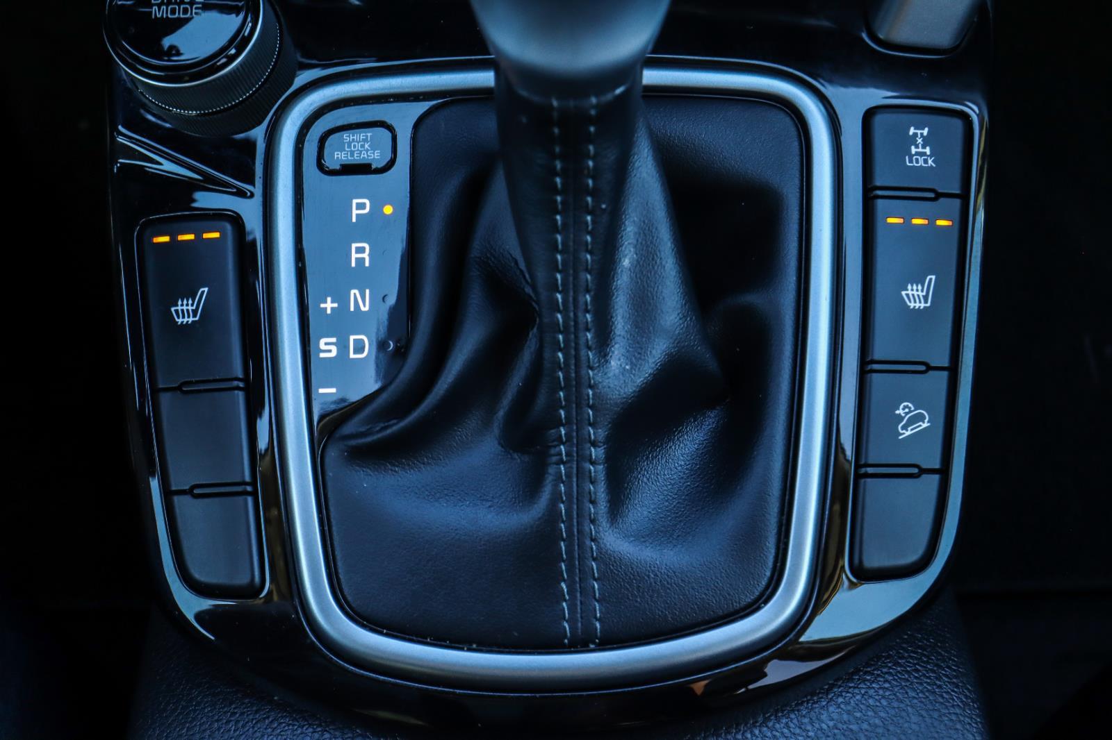 2023 Kia Seltos SX - Photo 13