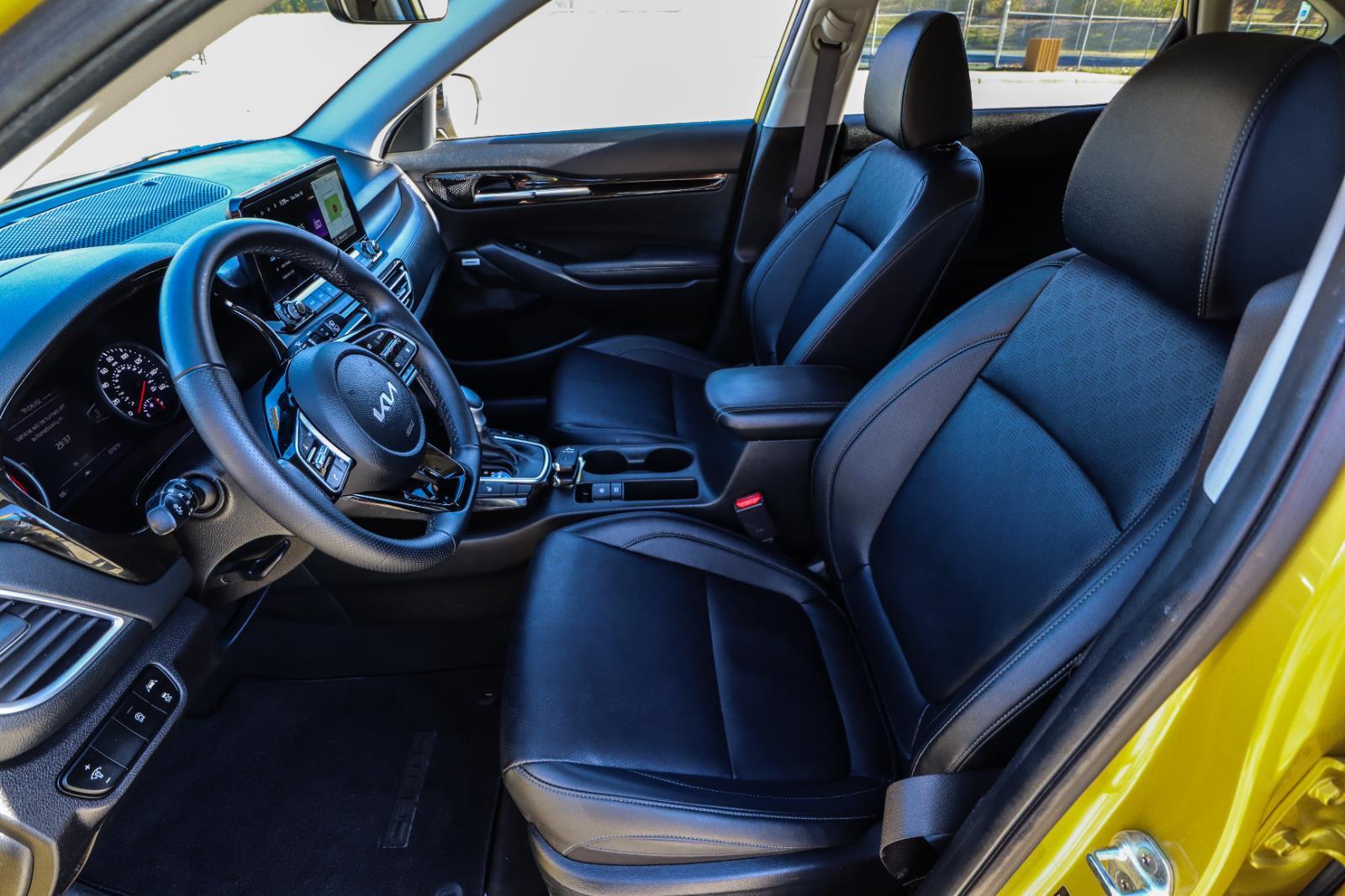 2023 Kia Seltos SX - Photo 38