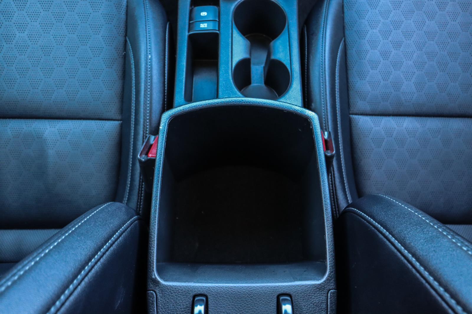 2023 Kia Seltos SX - Photo 32
