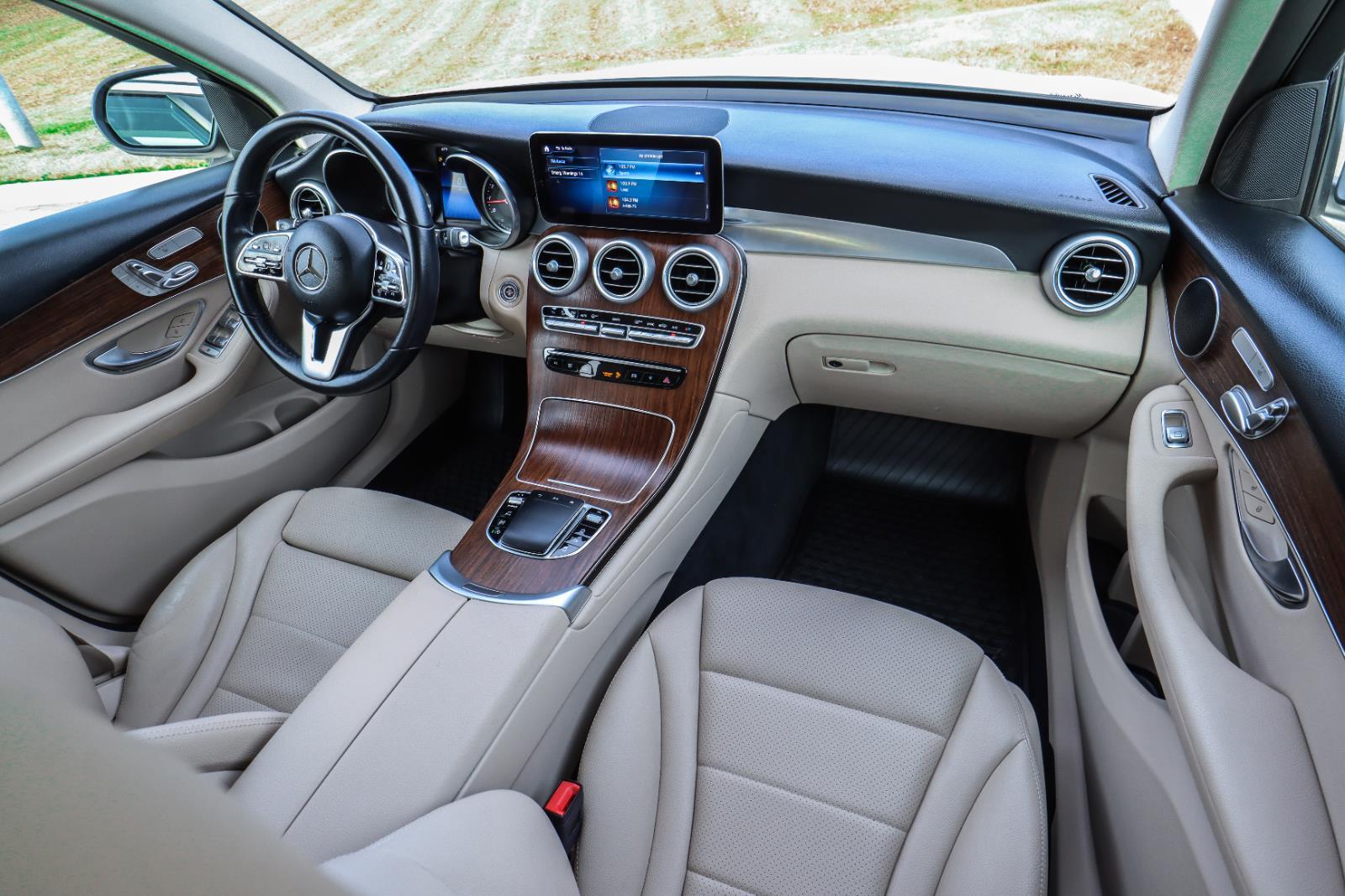 2021 Mercedes-Benz GLC GLC300 - Photo 27