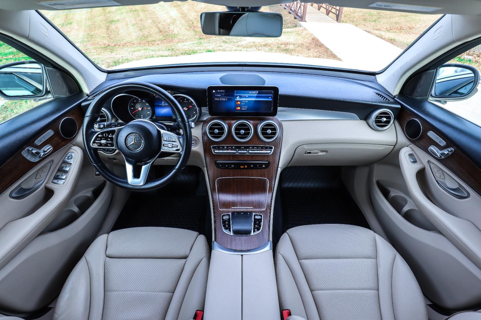 2021 Mercedes-Benz GLC
