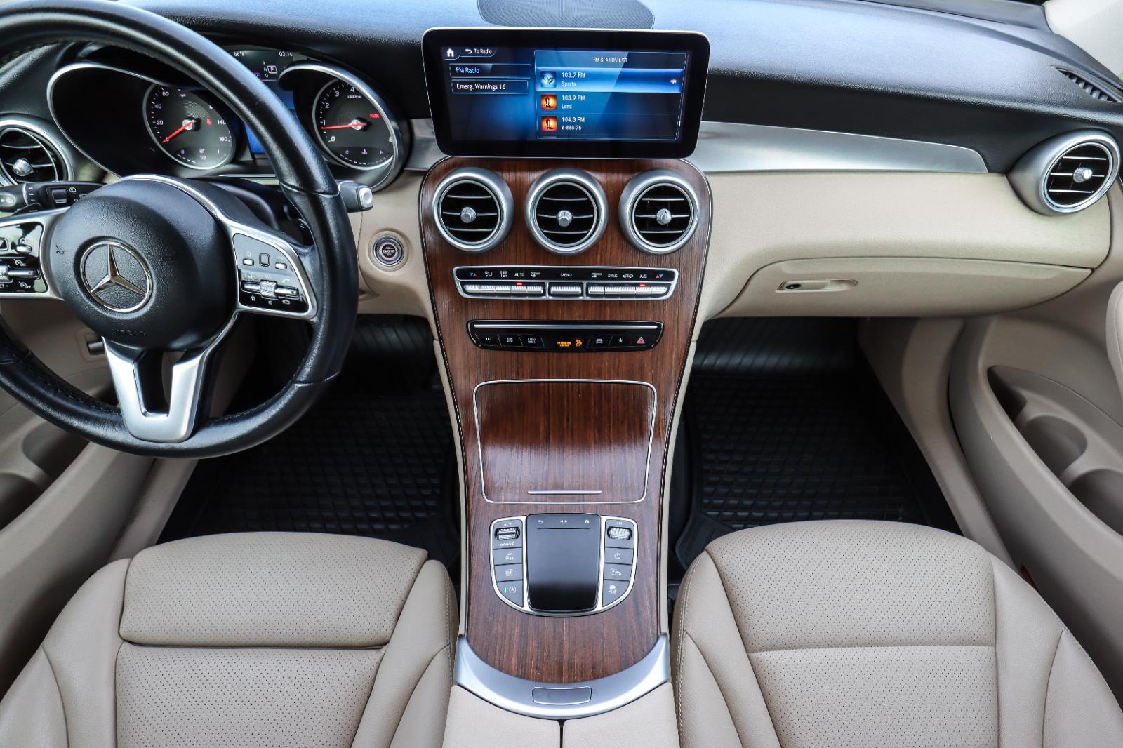 2021 Mercedes-Benz GLC GLC300 - Photo 23