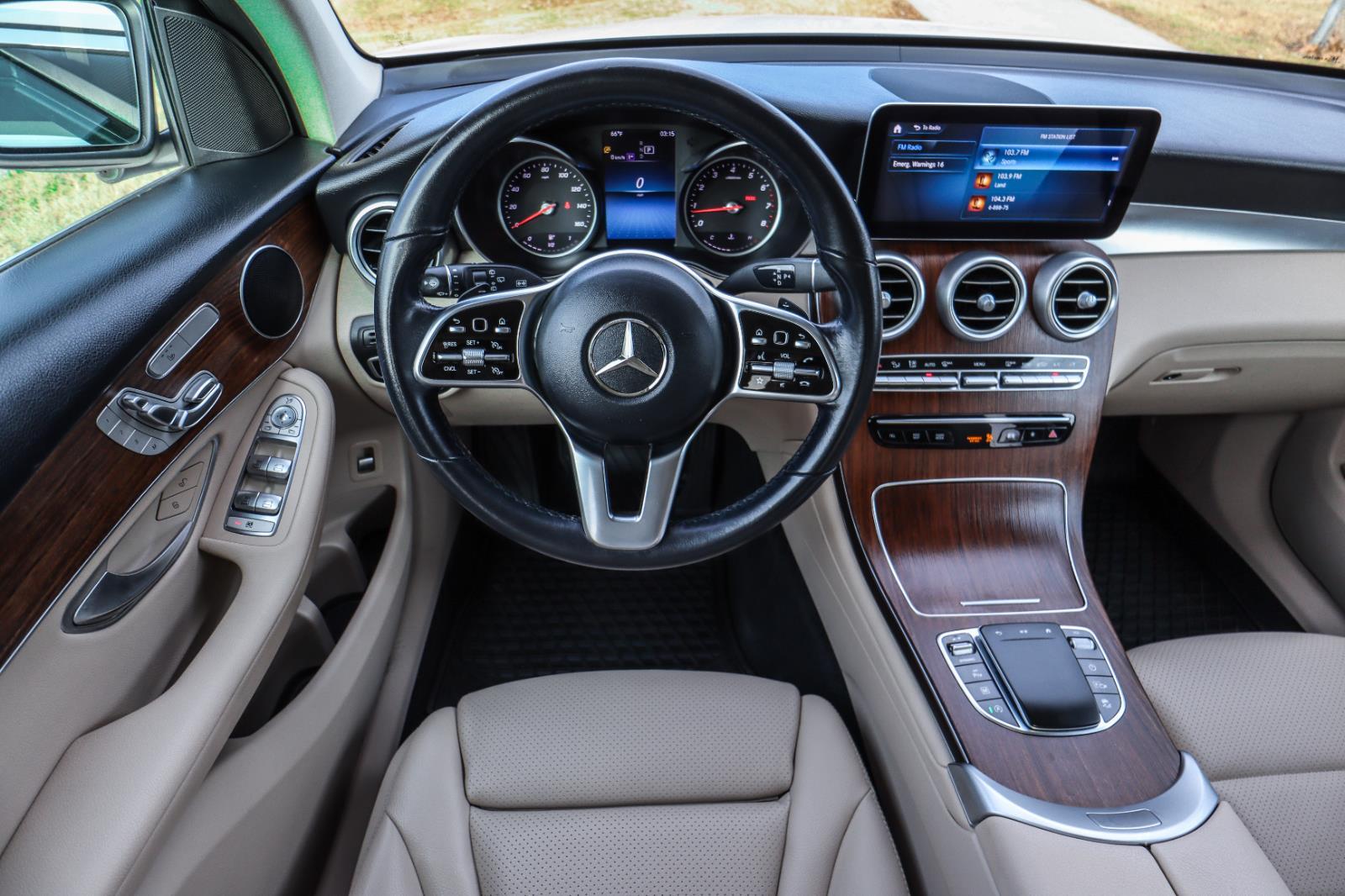 2021 Mercedes-Benz GLC GLC300 - Photo 20