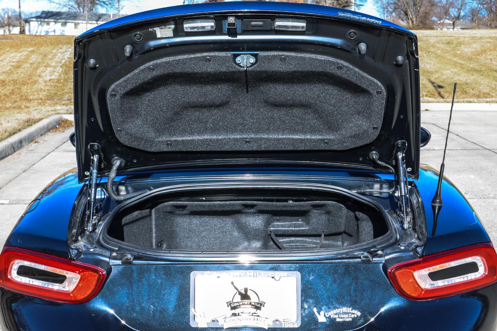 2017 FIAT 124 Spider Lusso - Photo 19