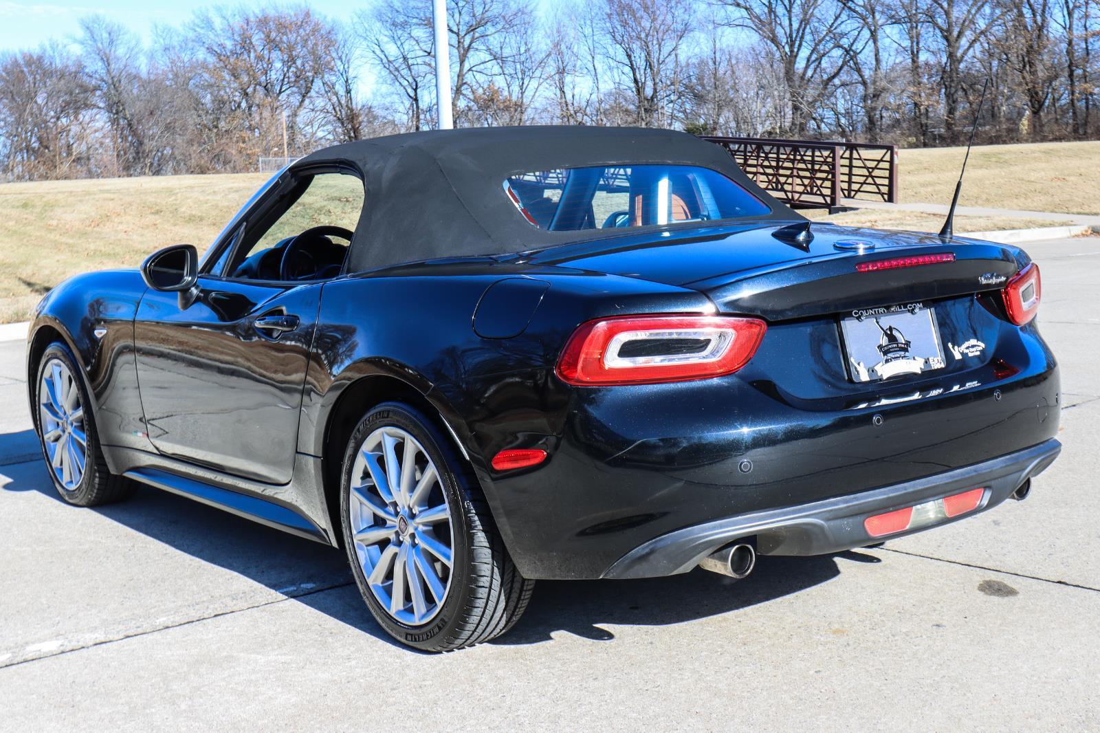 2017 FIAT 124 Spider Lusso - Photo 14