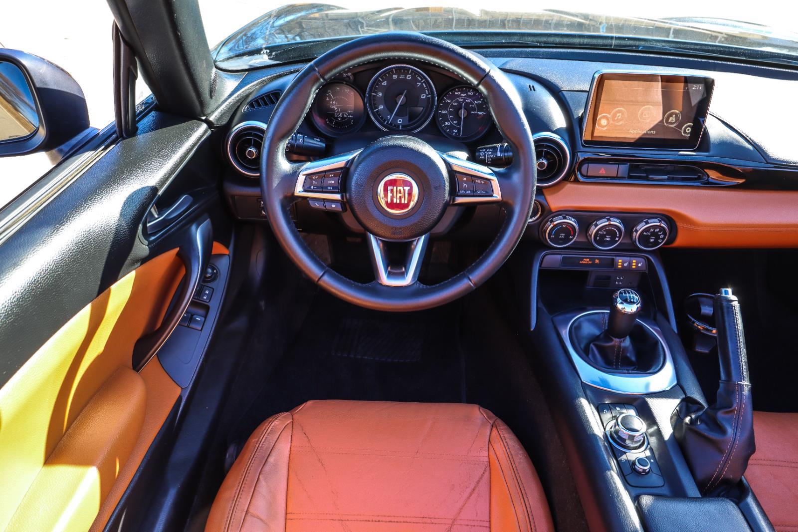 2017 FIAT 124 Spider Lusso - Photo 25