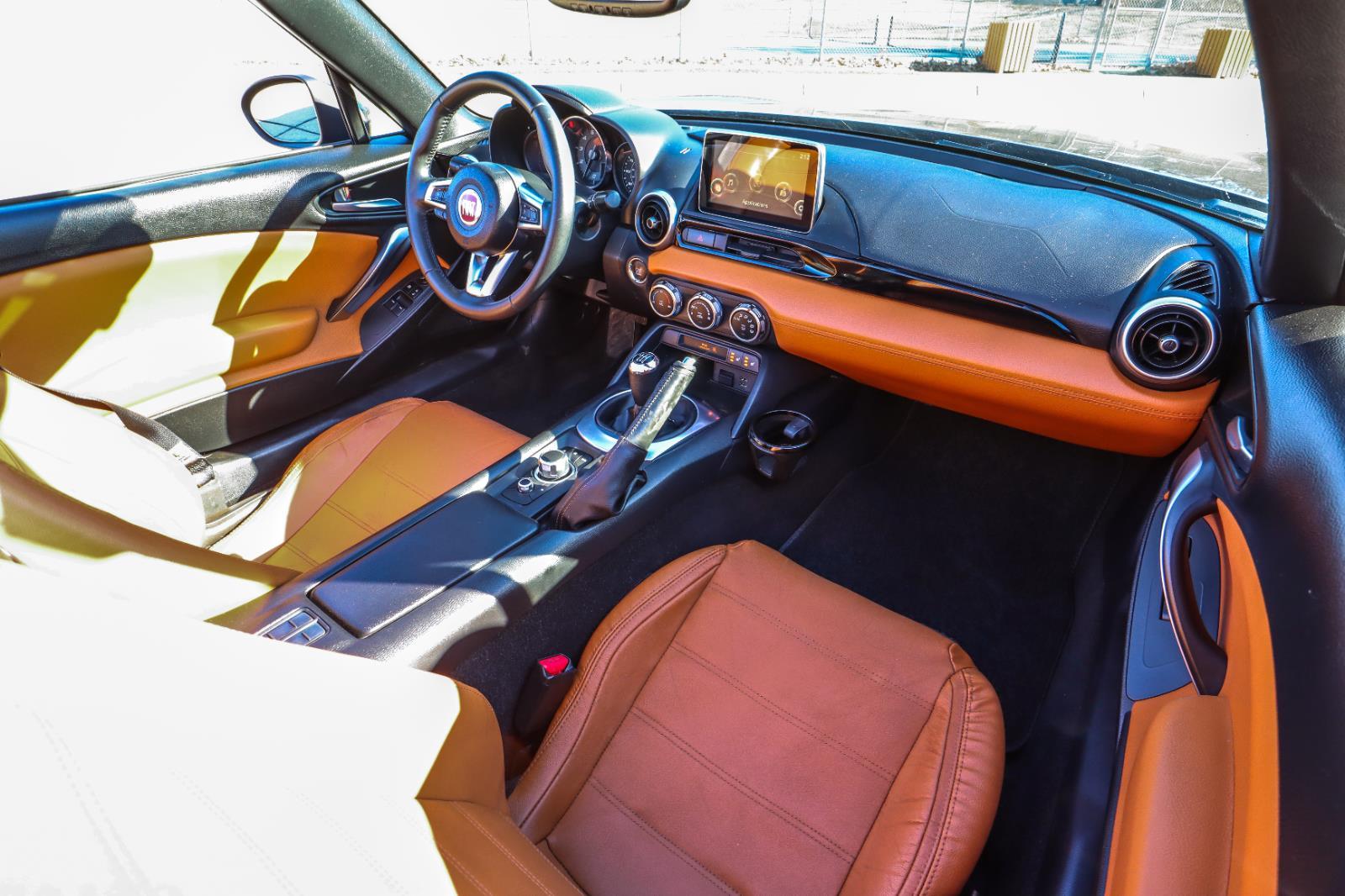 2017 FIAT 124 Spider Lusso - Photo 33