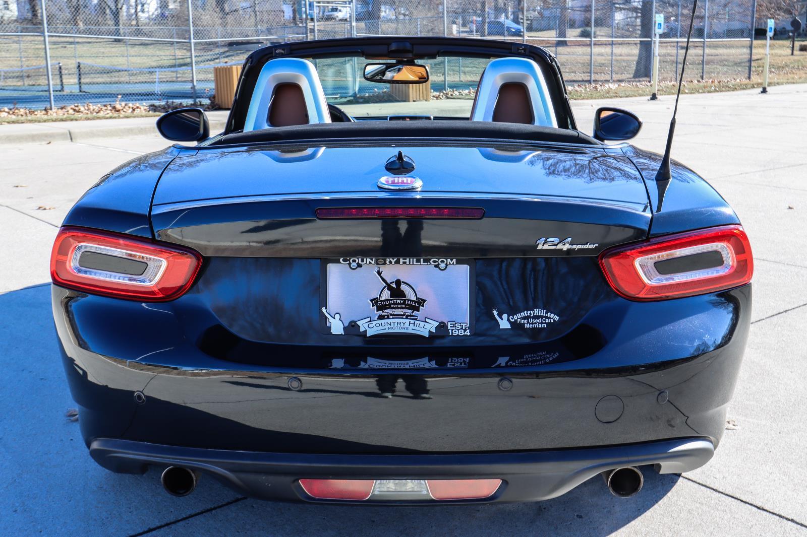2017 FIAT 124 Spider Lusso - Photo 17