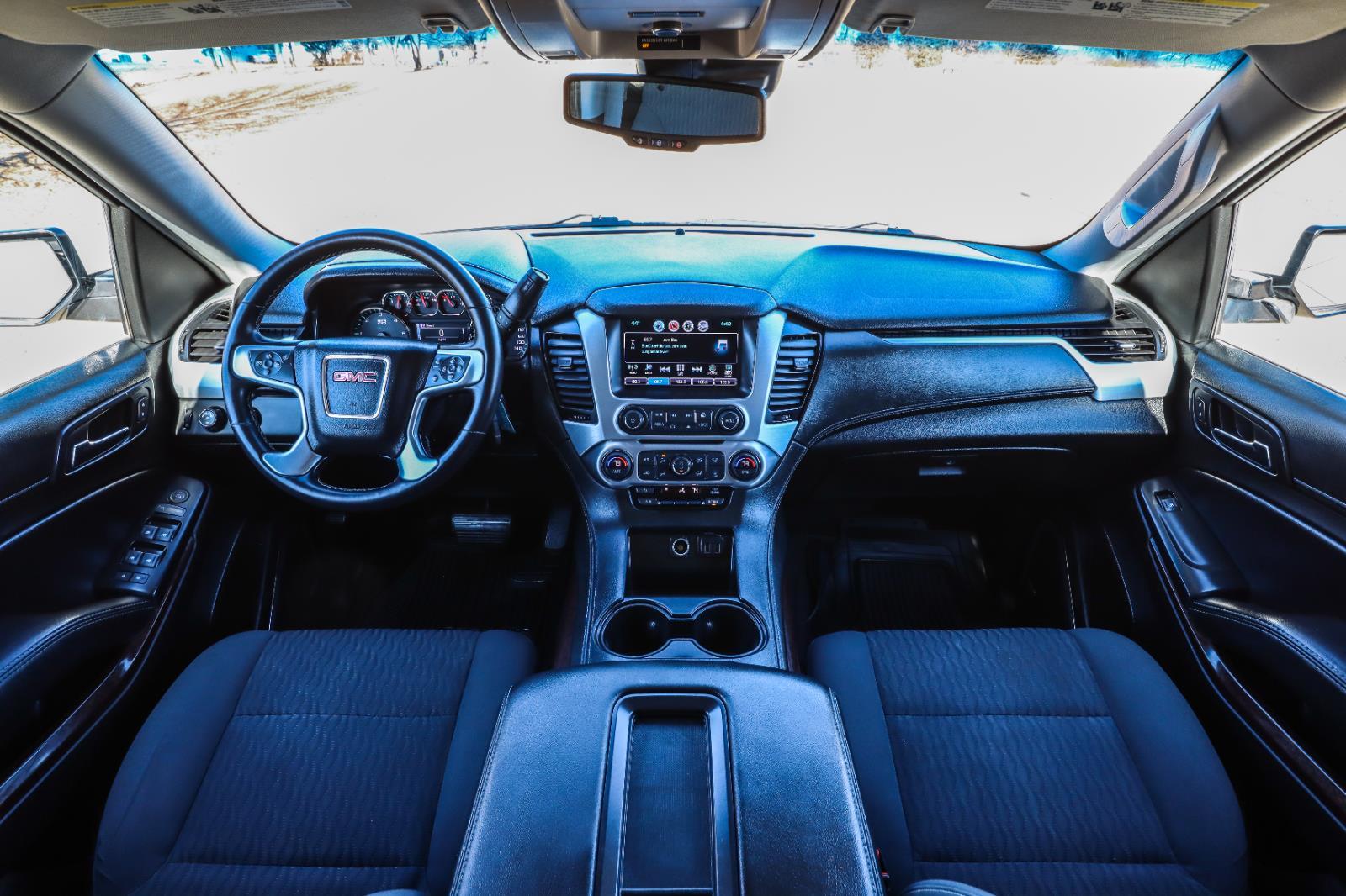 2017 GMC Yukon 4WD SLE's photo
