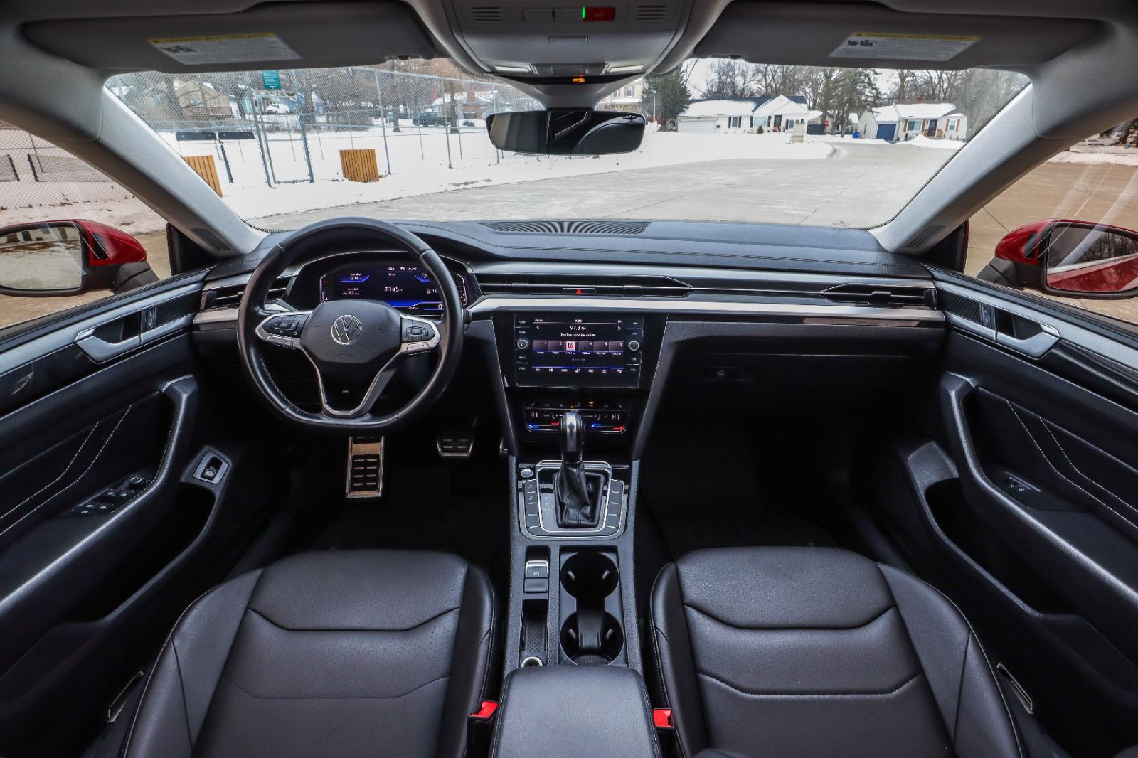 2021 Volkswagen Arteon SE's photo