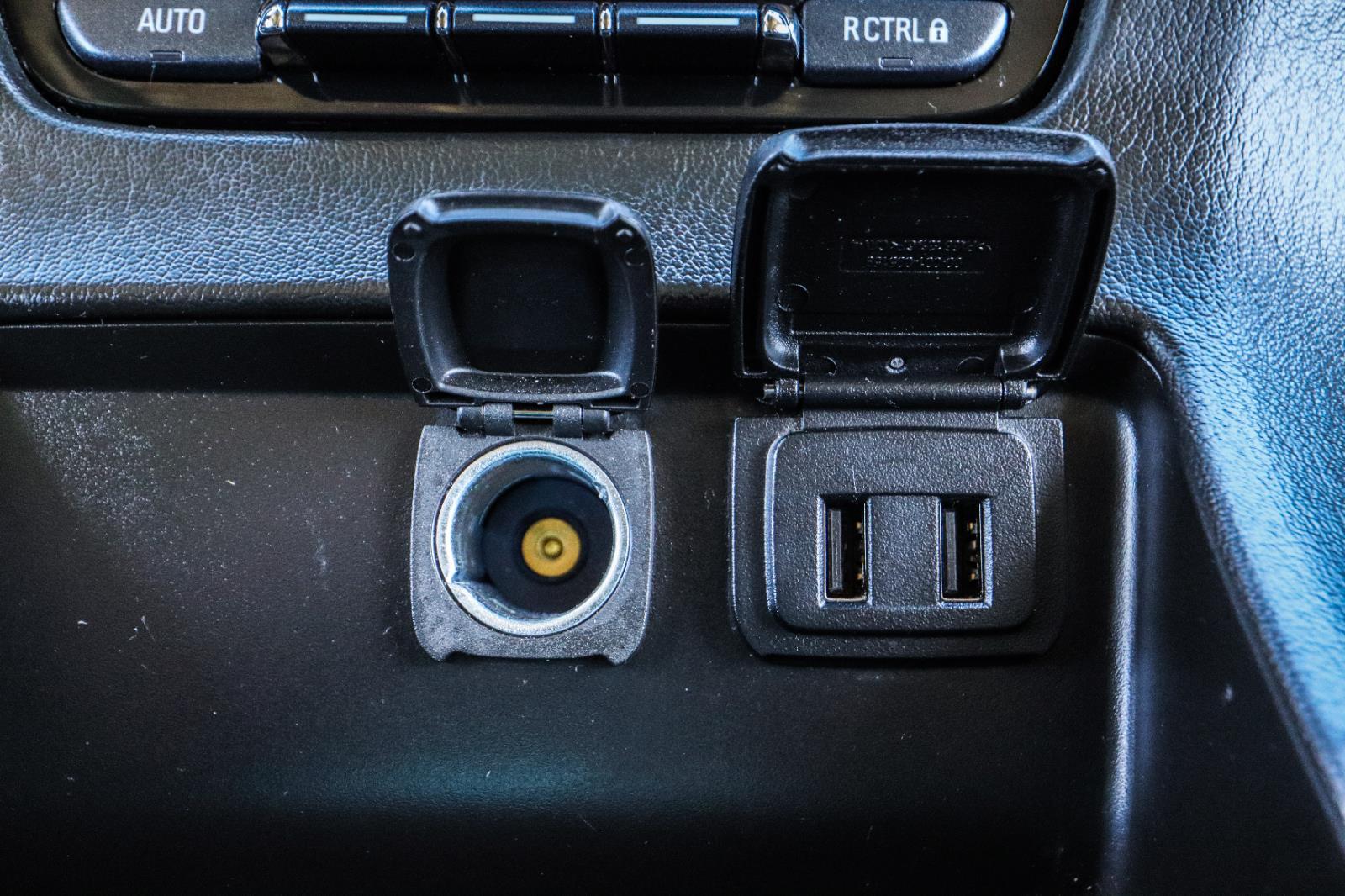 2019 Chevrolet Tahoe LS - Photo 12