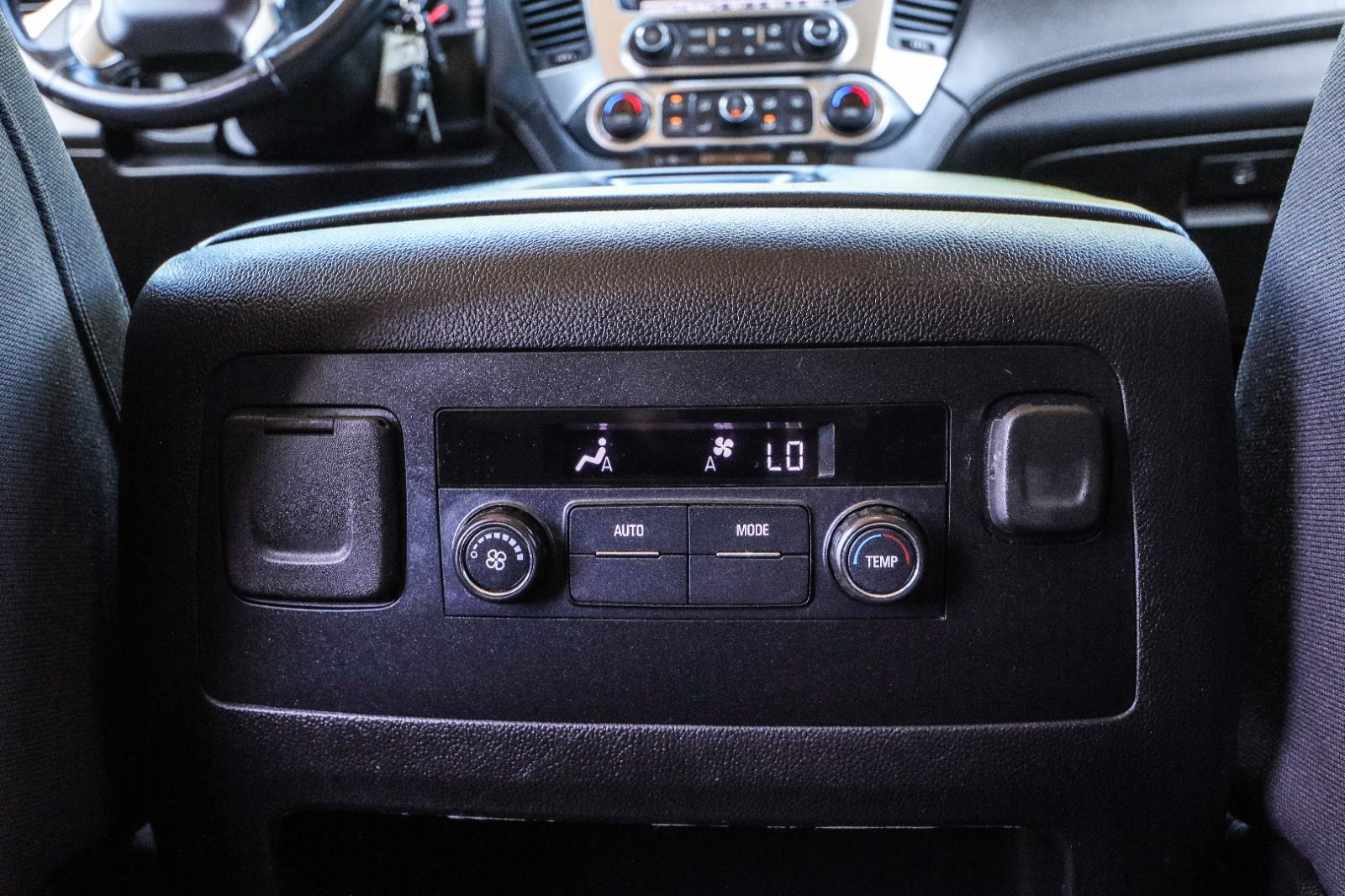 2019 Chevrolet Tahoe LS - Photo 28