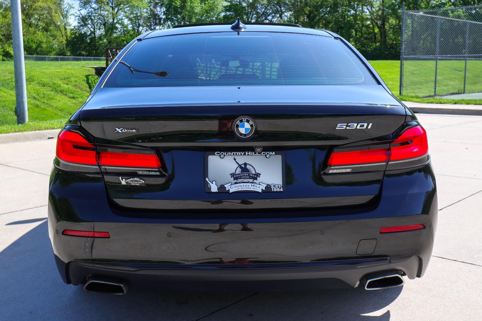 2021 BMW 5 Series 530i - Photo 18