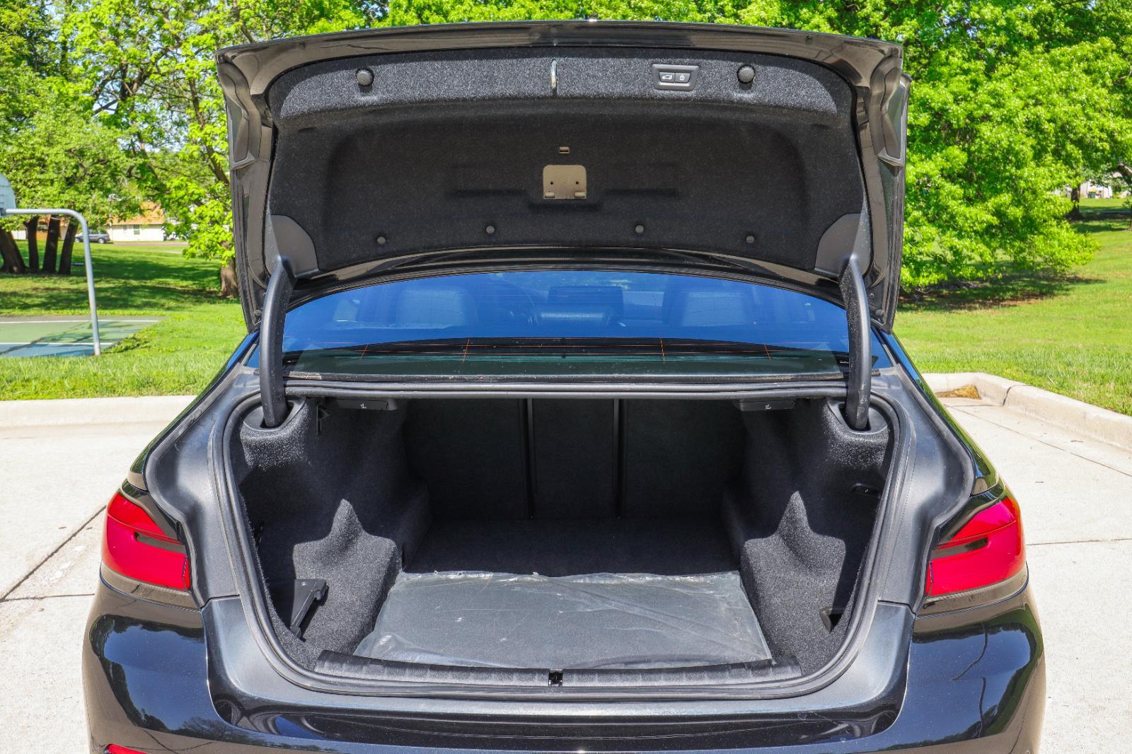 2021 BMW 5 Series 530i - Photo 20
