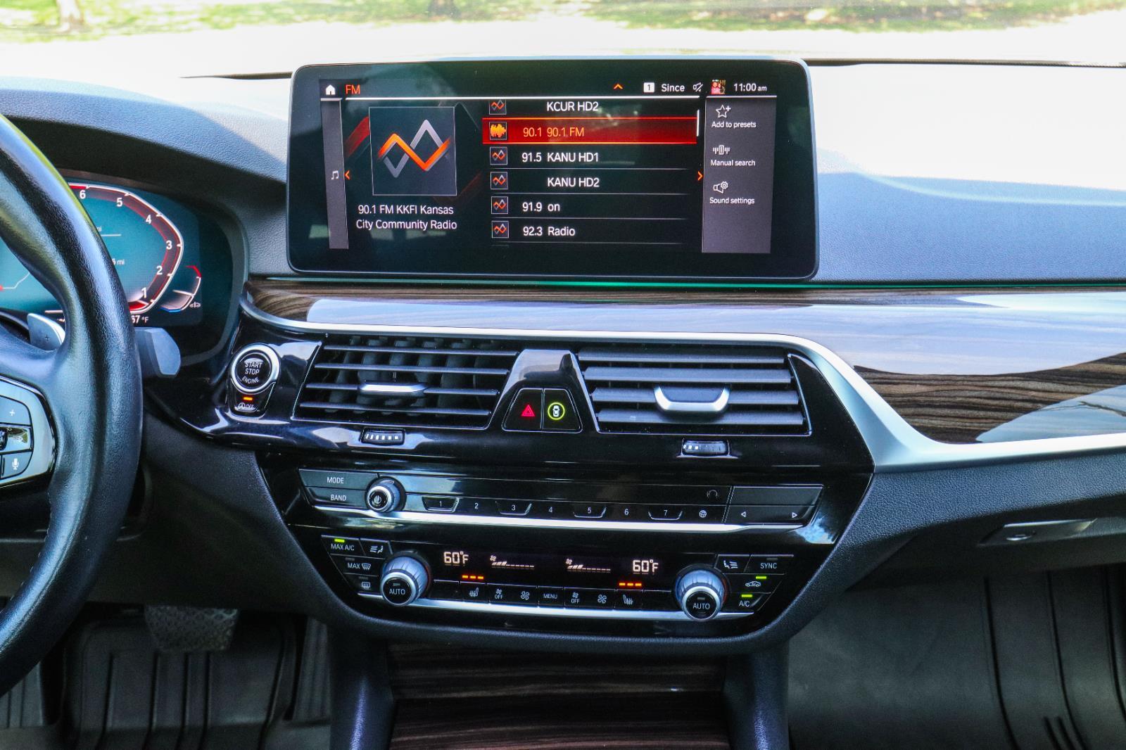 2021 BMW 5 Series 530i - Photo 28