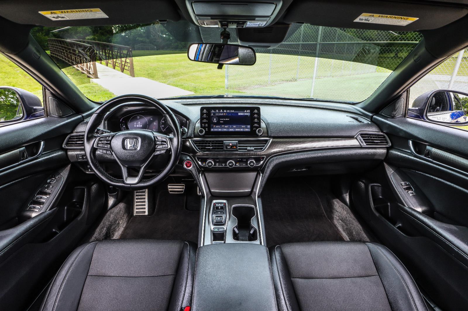 2021 Honda Accord 2.0T Sport Auto's photo