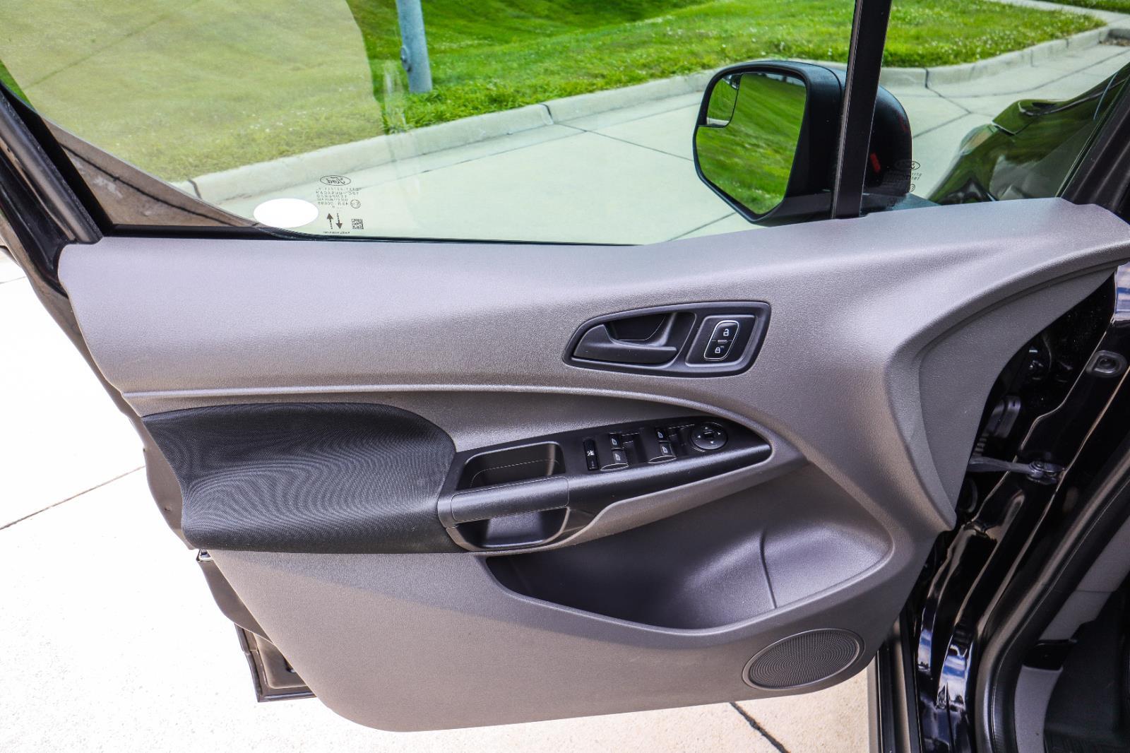 2021 Ford Transit Connect XL - Photo 30