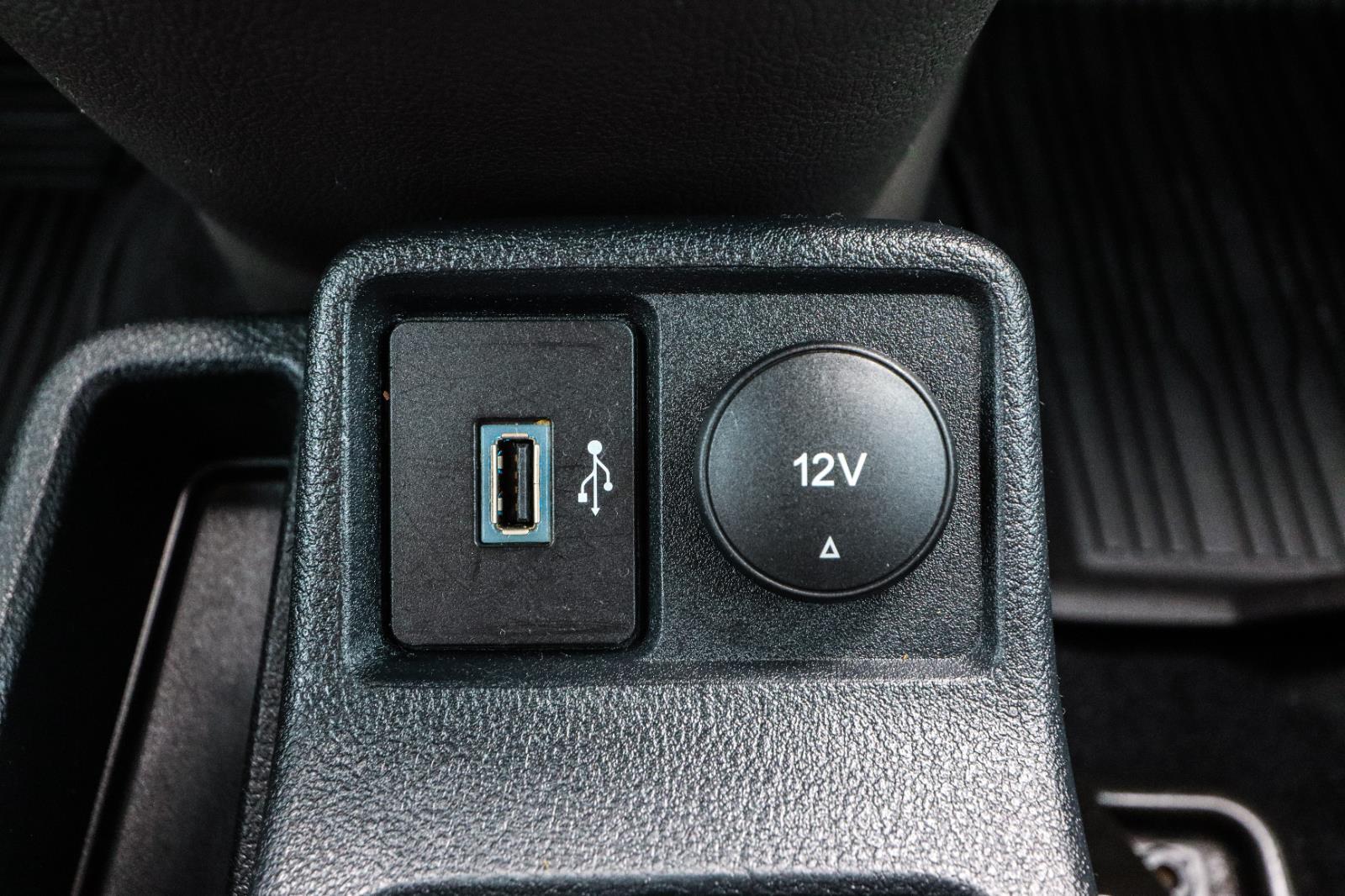 2021 Ford Transit Connect XL - Photo 8