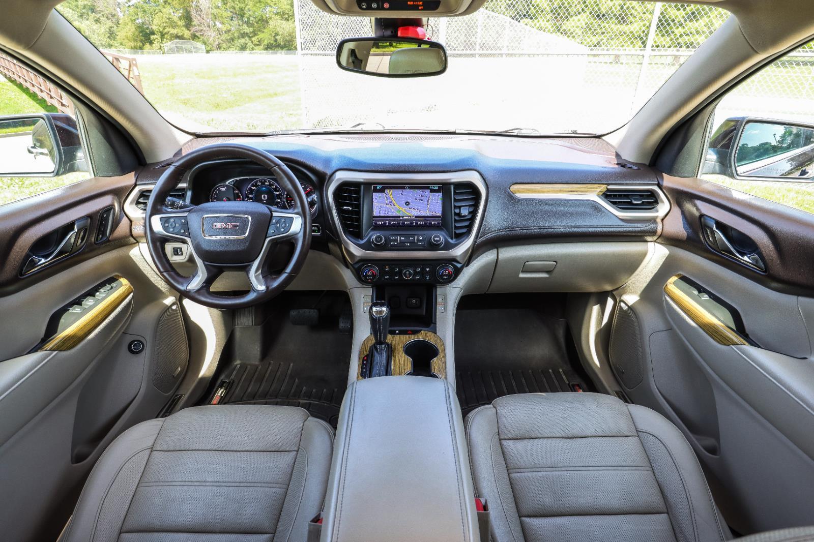 2018 GMC Acadia Denali AWD's photo