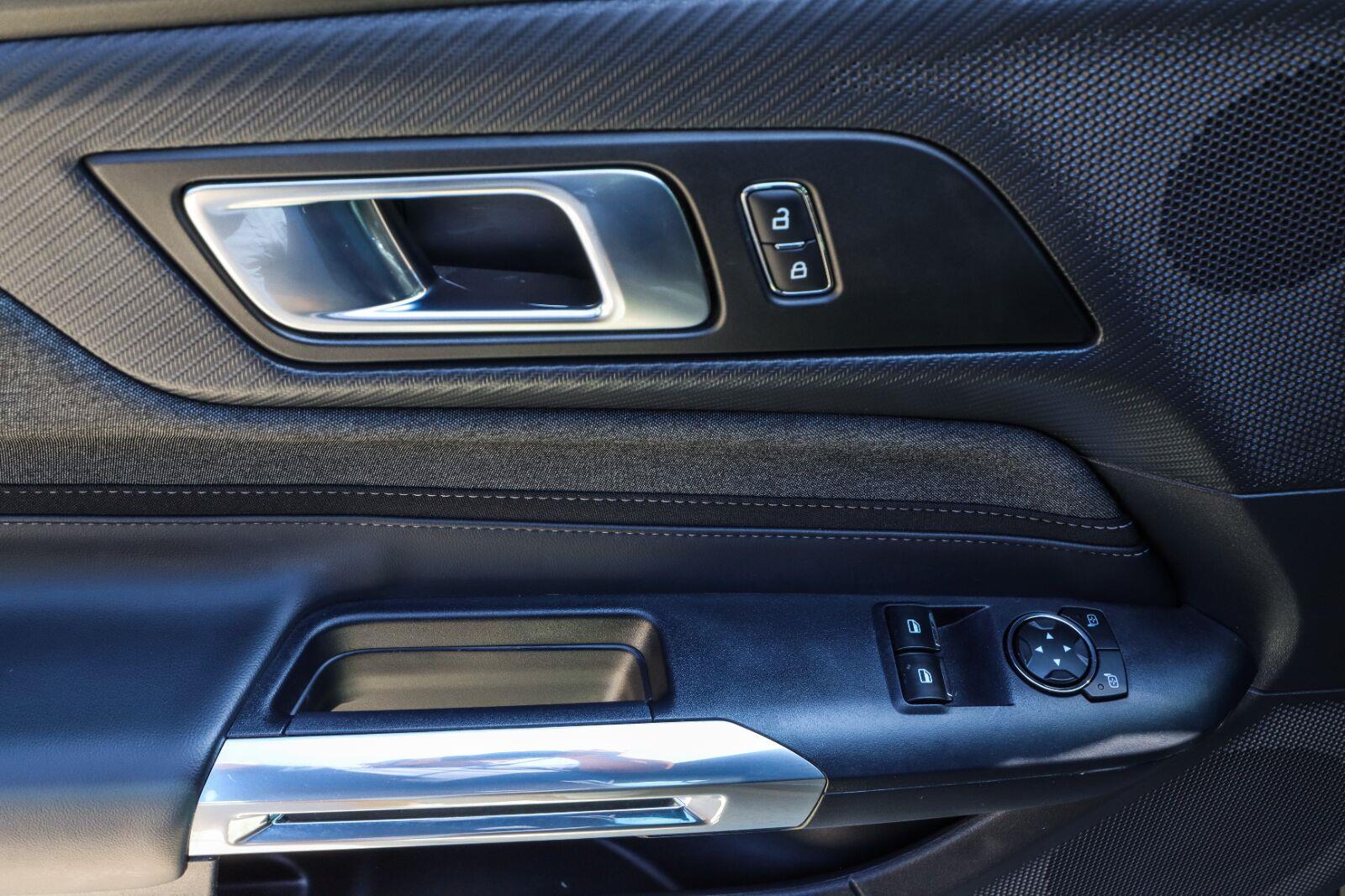 2024 Ford Mustang EcoBoost - Photo 36