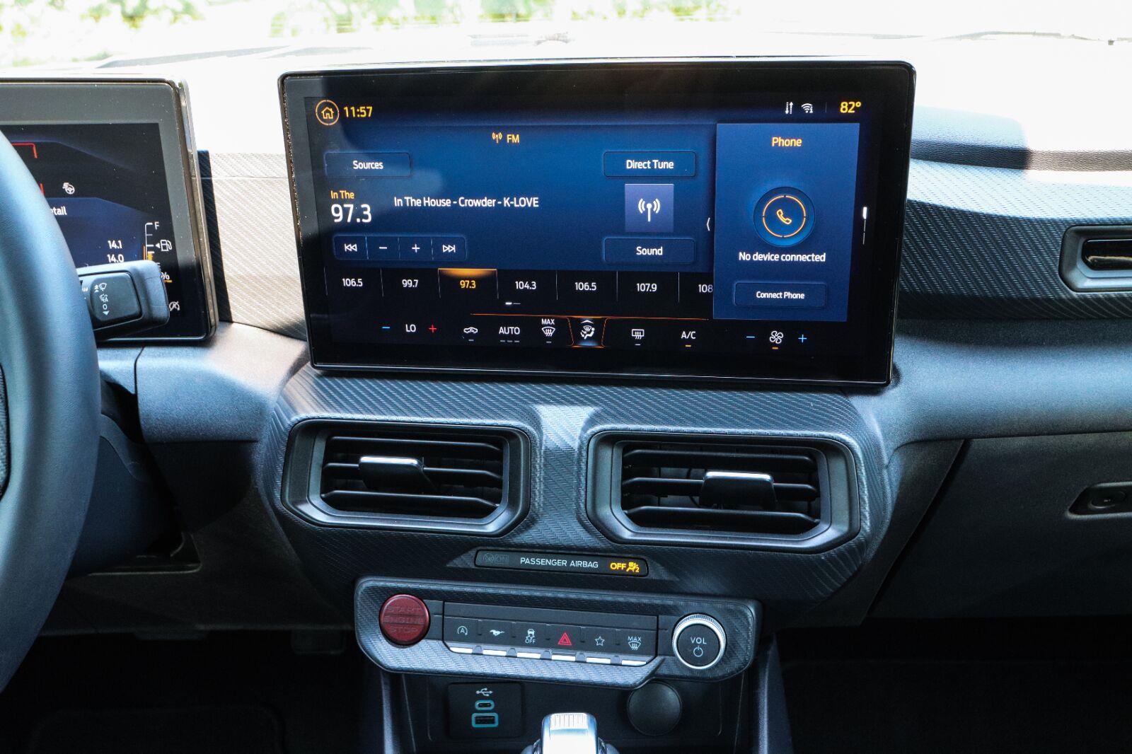 2024 Ford Mustang EcoBoost - Photo 28