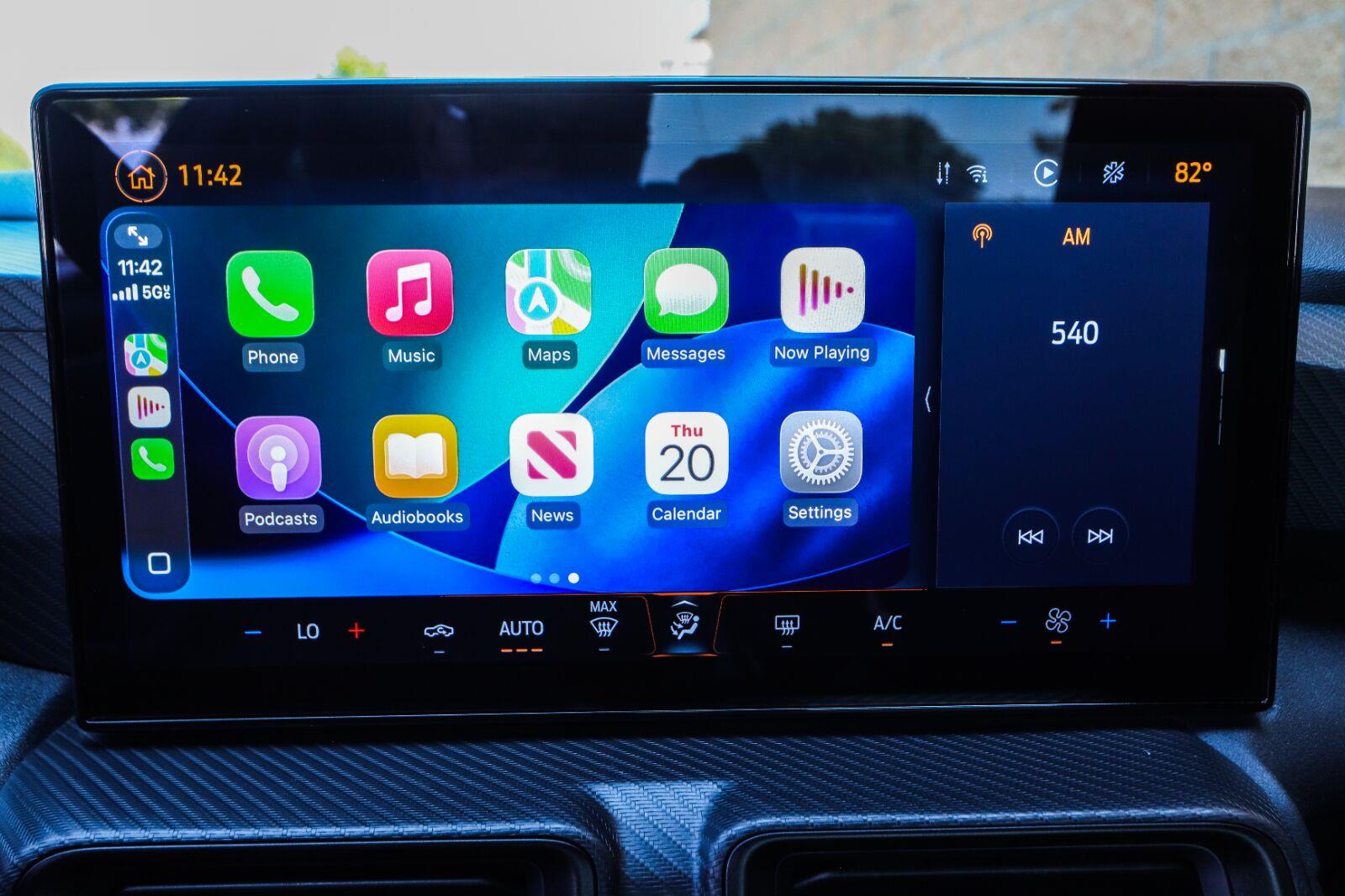 2024 Ford Mustang EcoBoost - Photo 8