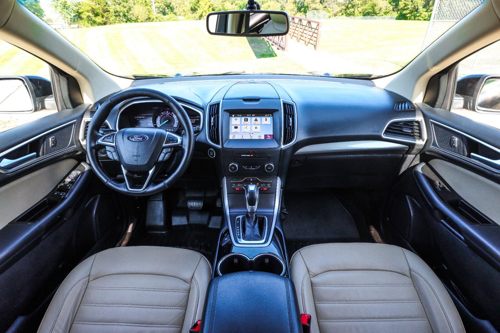 2018 Ford Edge