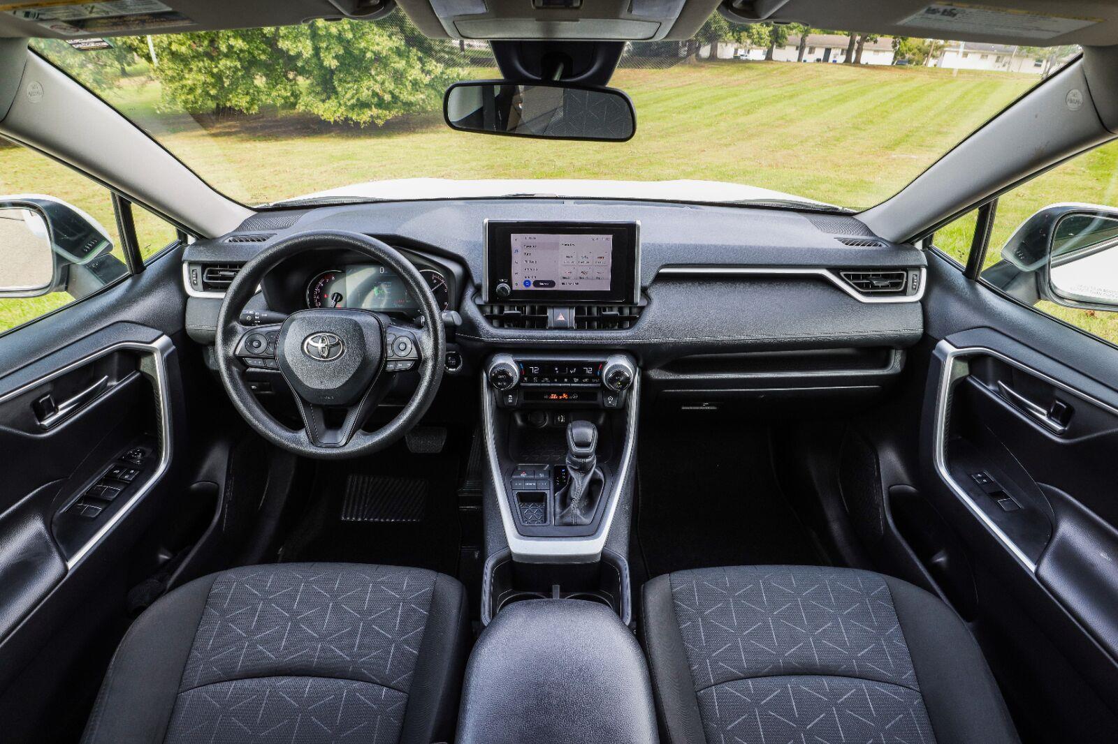 2024 Toyota RAV4