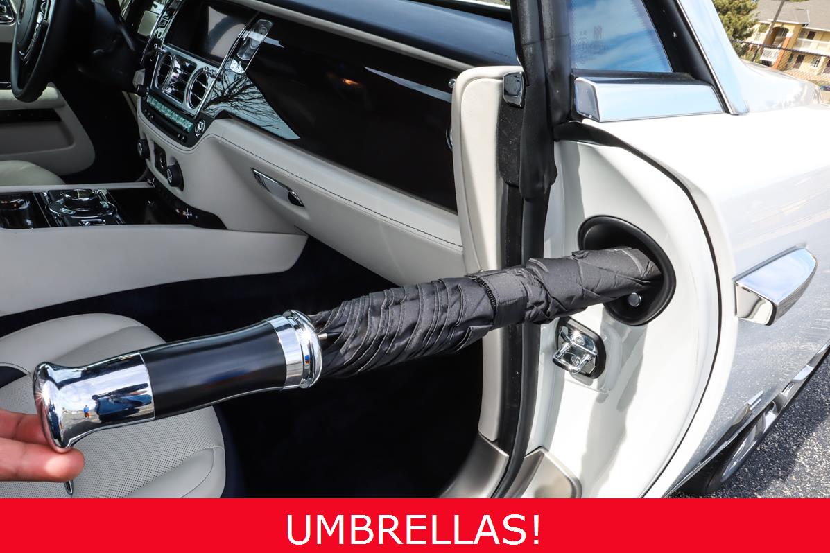 Rolls-Royce Door Umbrella. 