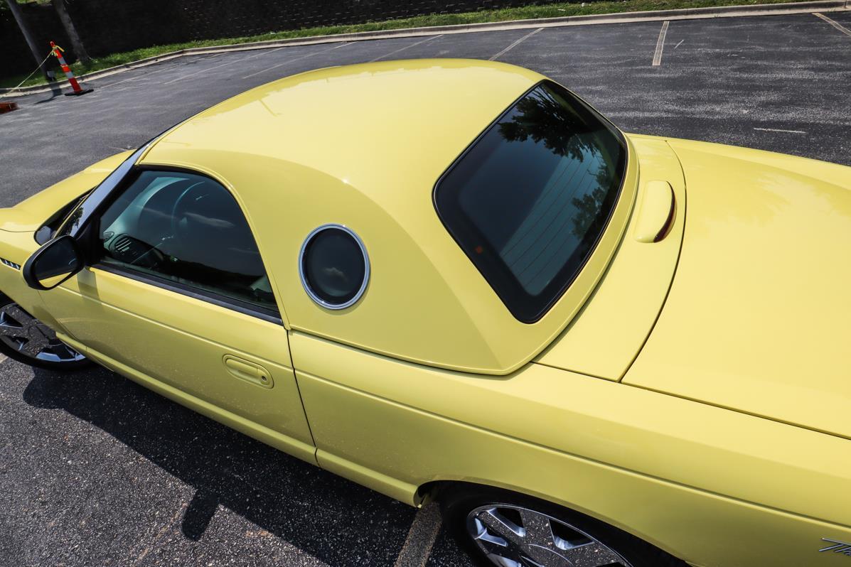 2002 Ford Thunderbird Deluxe Country Hill