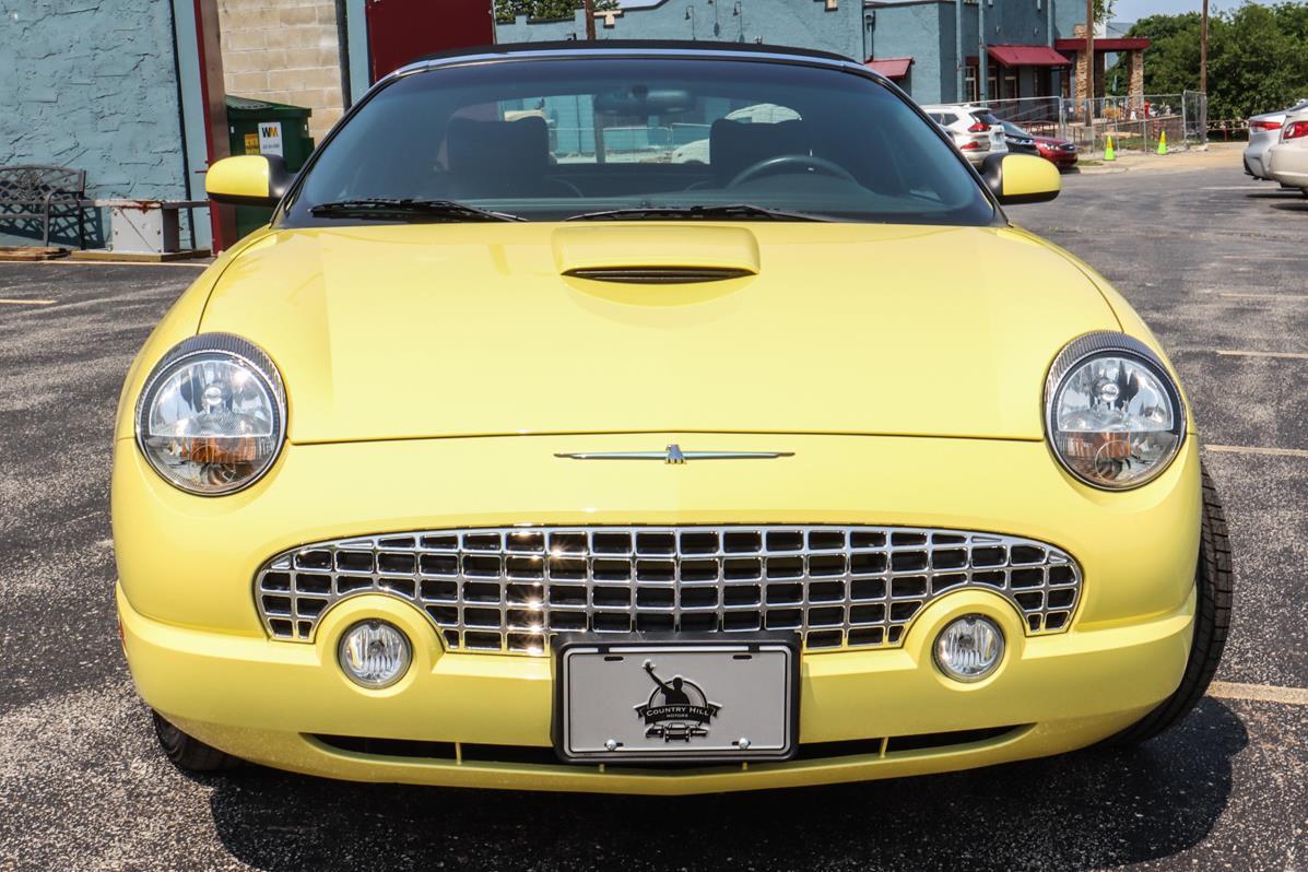 2002 Ford Thunderbird Deluxe Country Hill