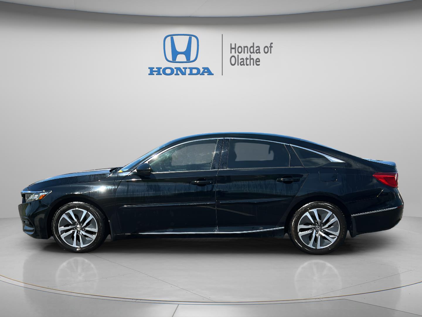 Certified 2018 Honda Accord EX-L with VIN 1HGCV1F50JA168869 for sale in Kansas City