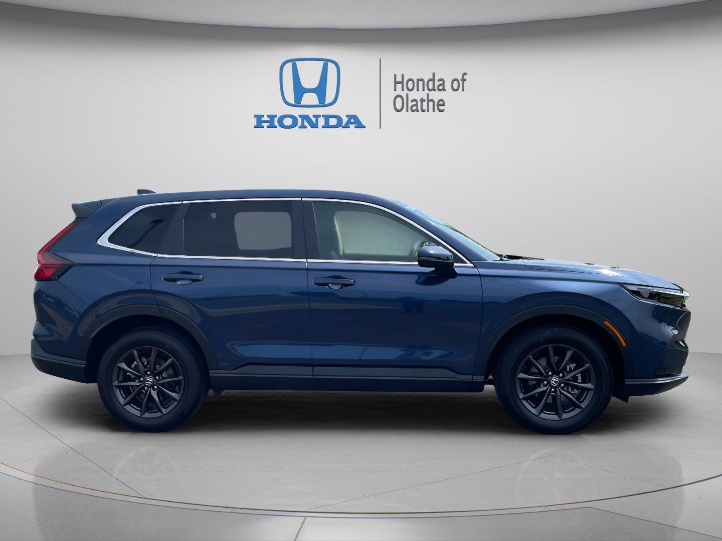 Used 2026  Honda EX-L image 2