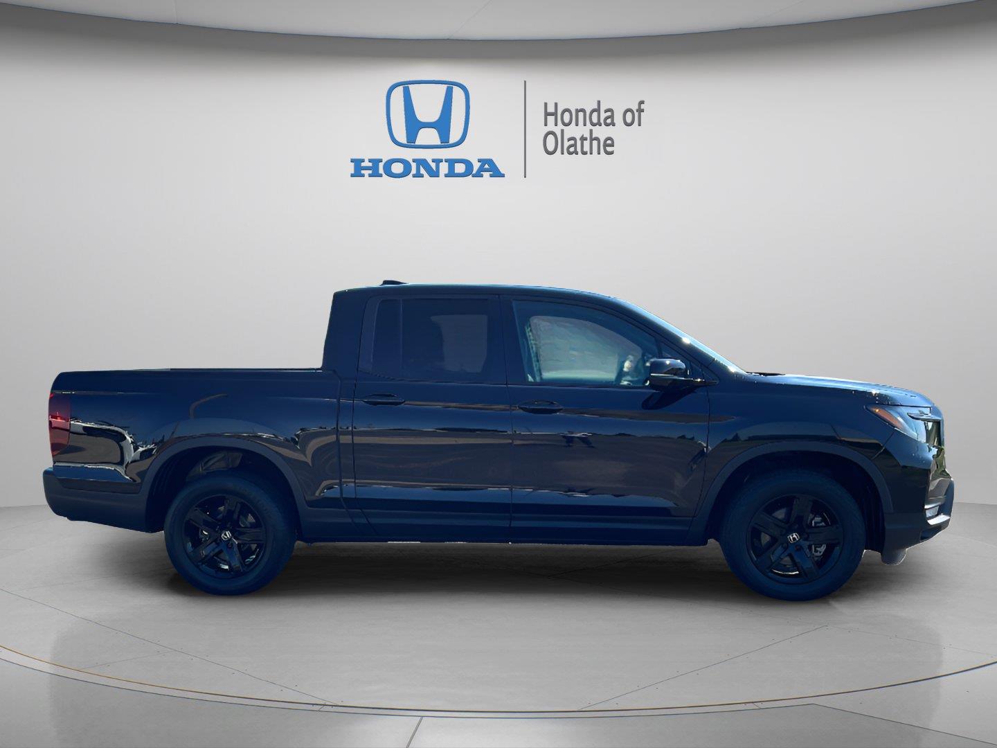 Certified 2022 Honda Ridgeline Black Edition with VIN 5FPYK3F82NB026644 for sale in Kansas City