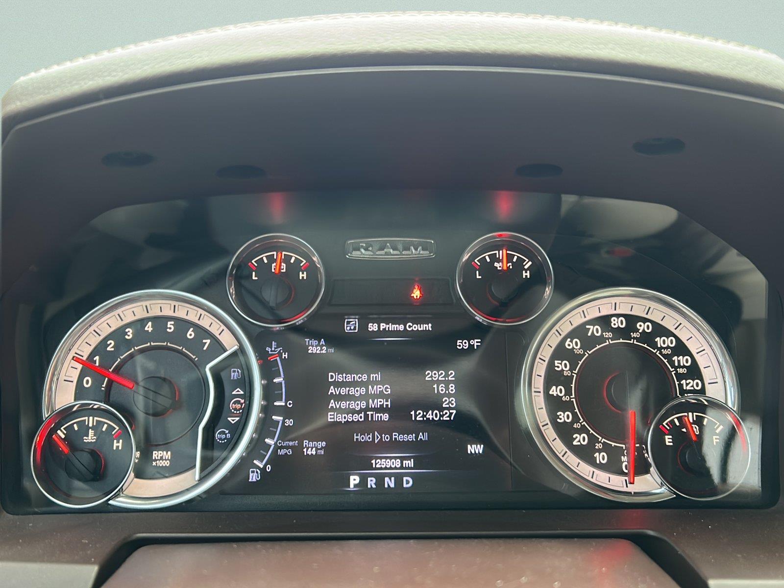 Used 2016  RAM Laramie image 9