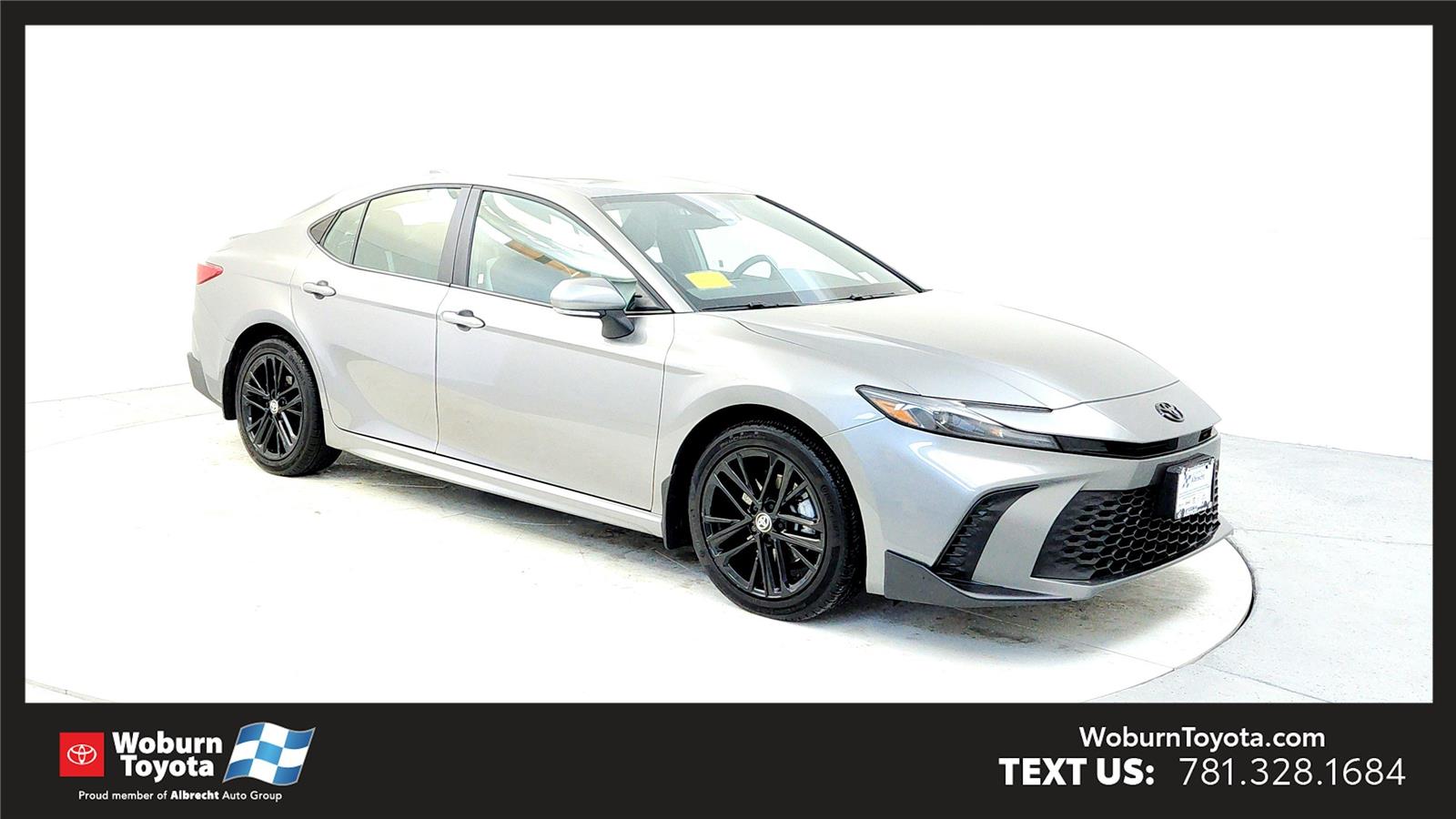 2025 Toyota Camry SE AWD